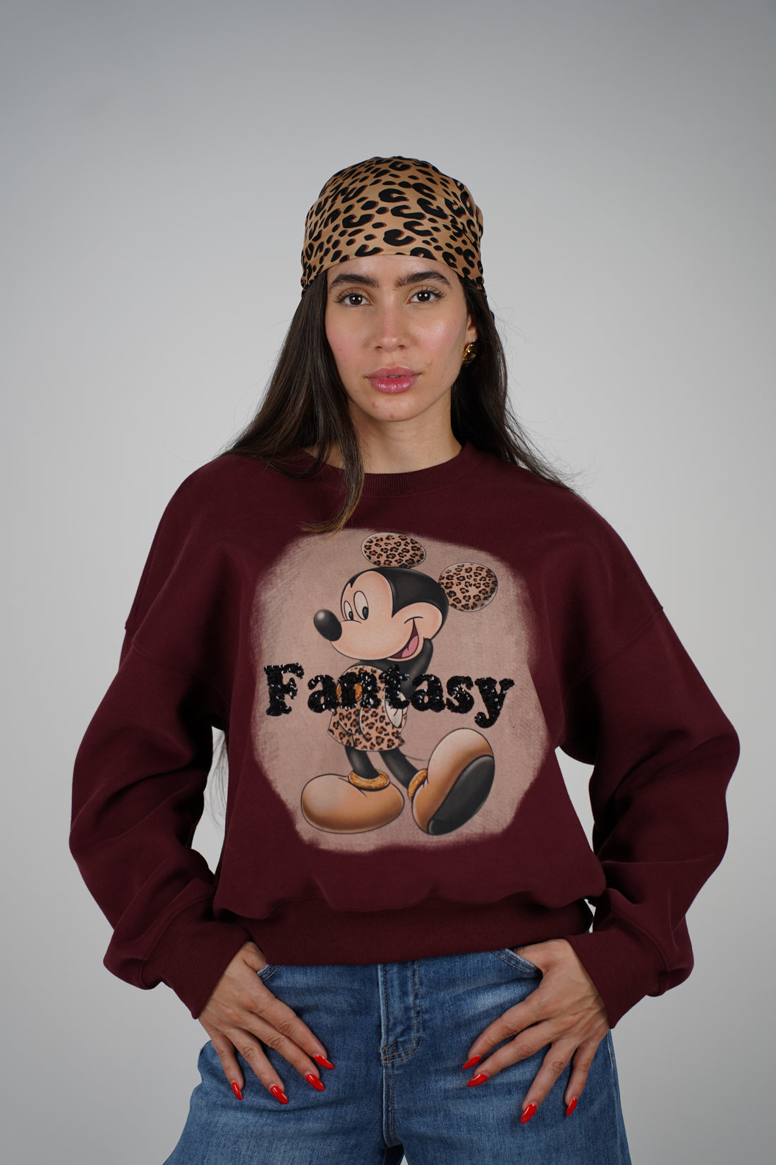 Cropped Fantasy Mickey – Playful Leopard Graphic Sweatshirt