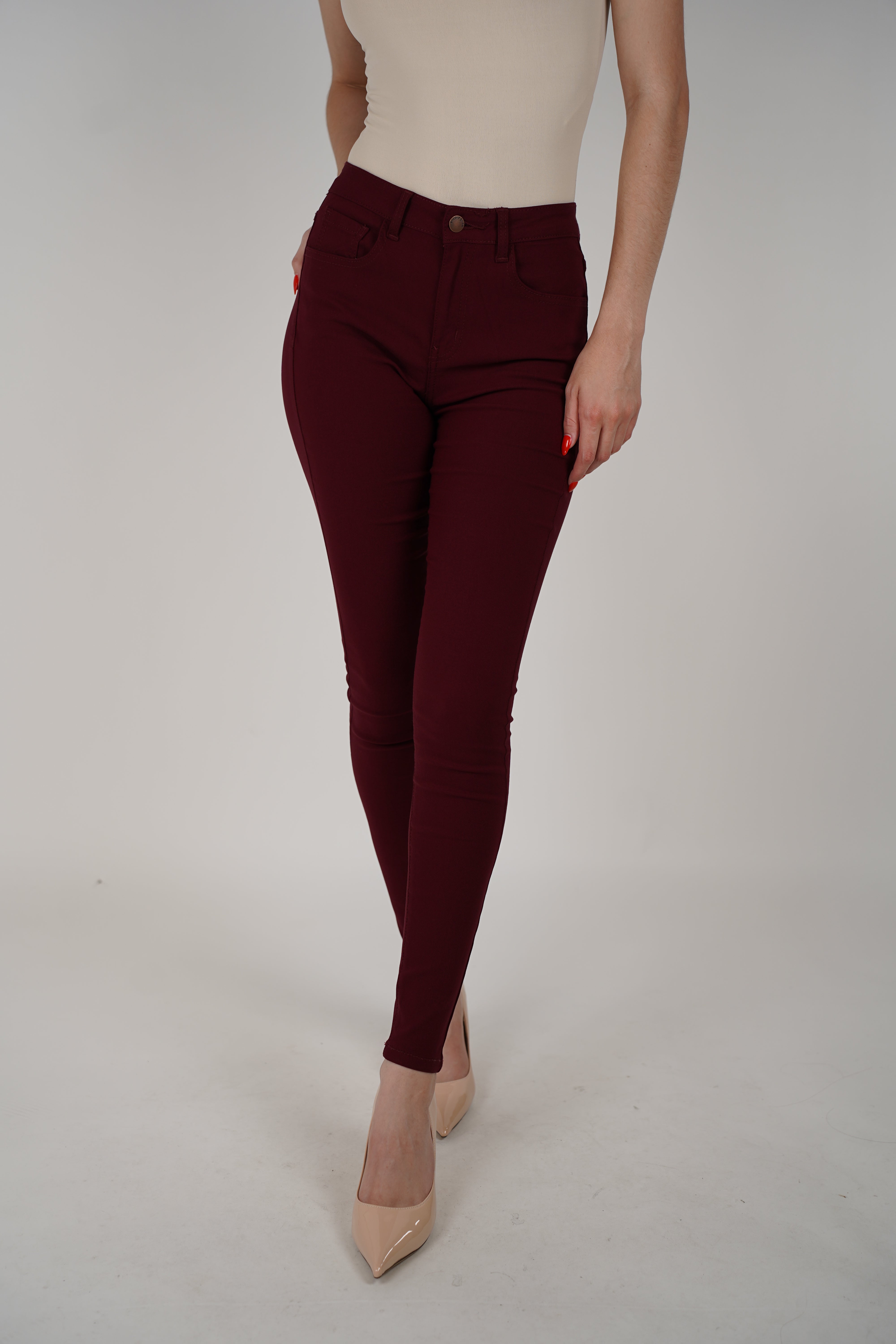 Yusimi Pants – High-Waisted Maroon Sculpting Skinnies