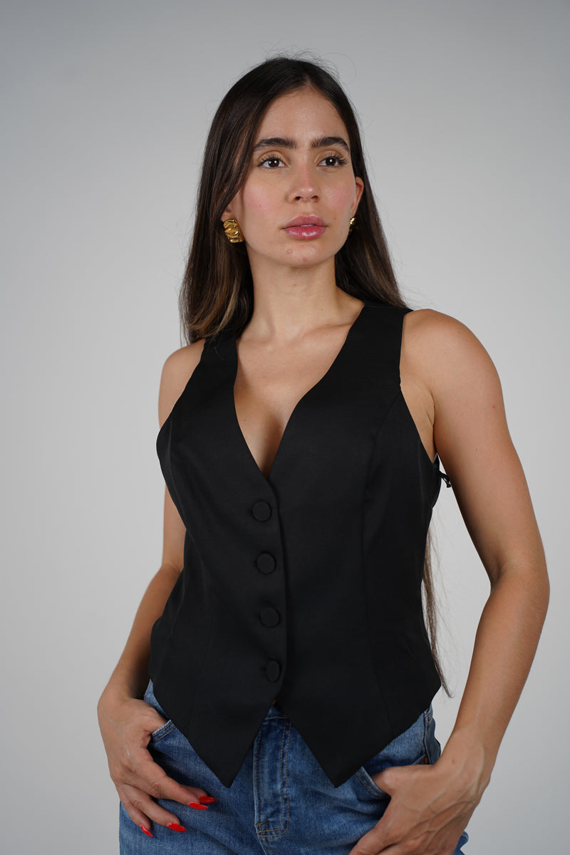 Claudian Classic Tailored Black Vest – Timeless Sophistication