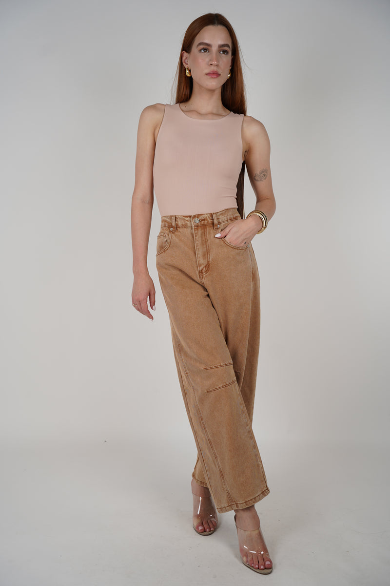 Elowen Barrel Jeans – a playful, fashion-forward take on vintage denim