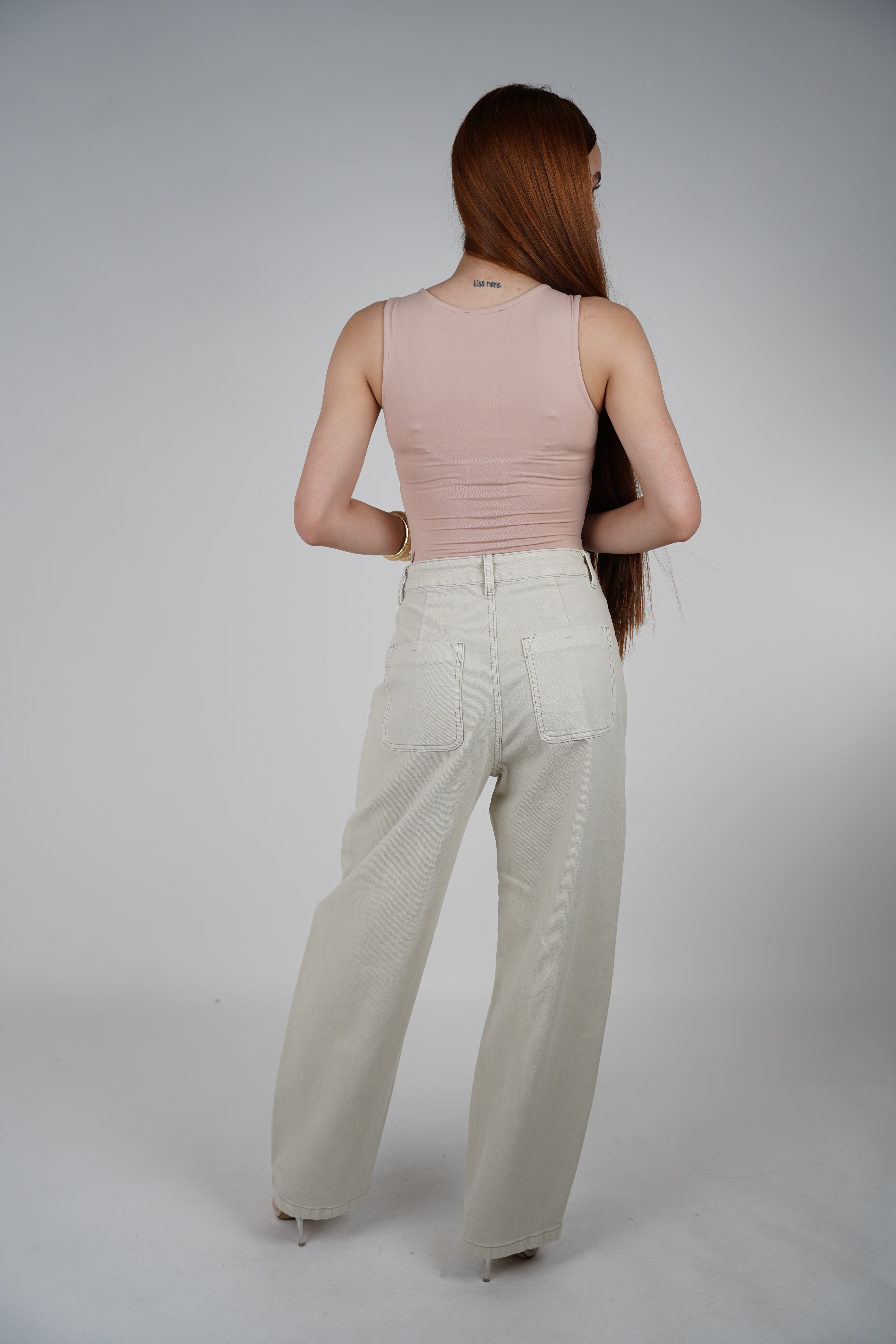 Luna Barrel Sculpted High-Waist Utility Jeans – Cool-Grey Everyday Denim