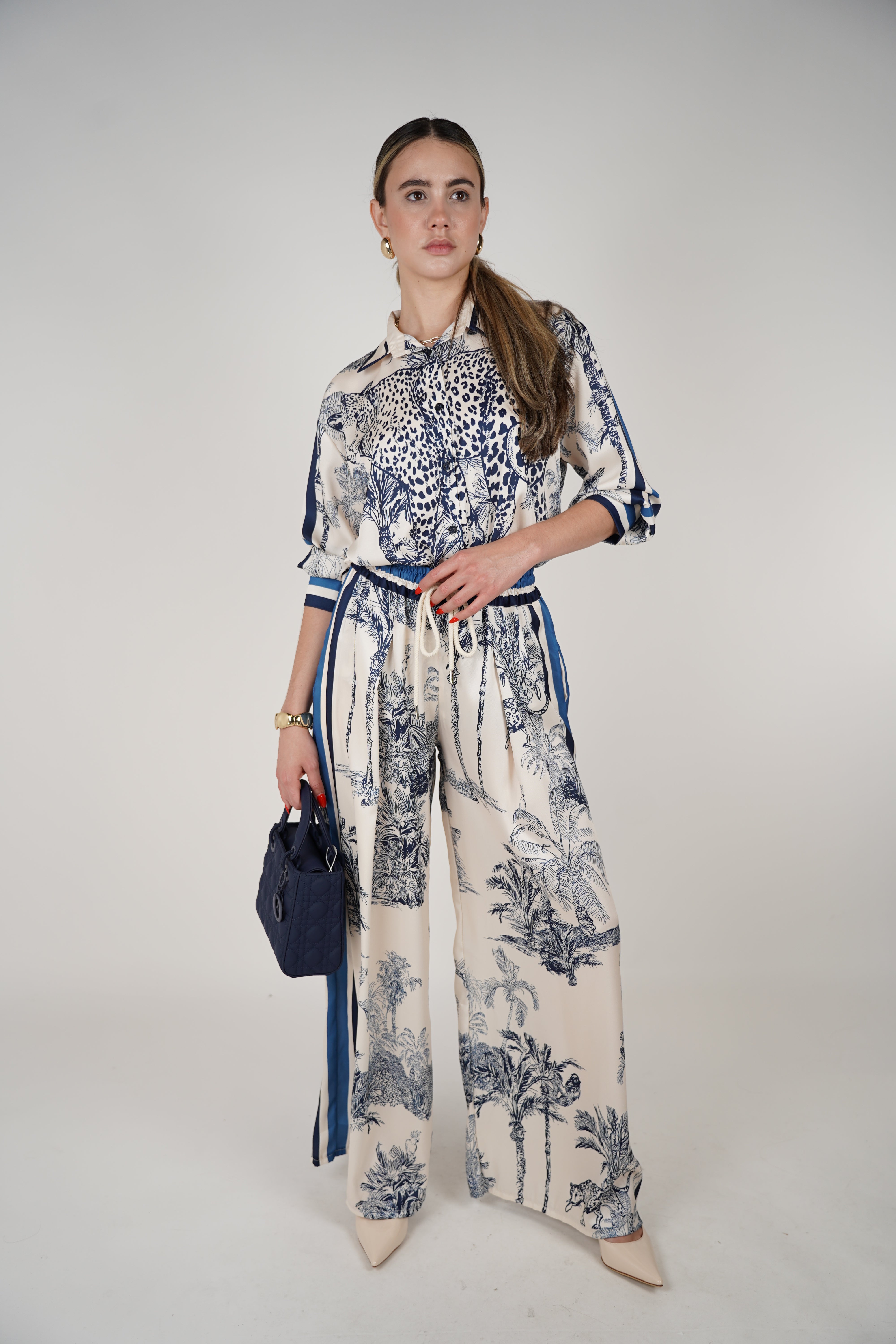 Vera Silk Pants – Printed Wide-Leg Drawstring Pants