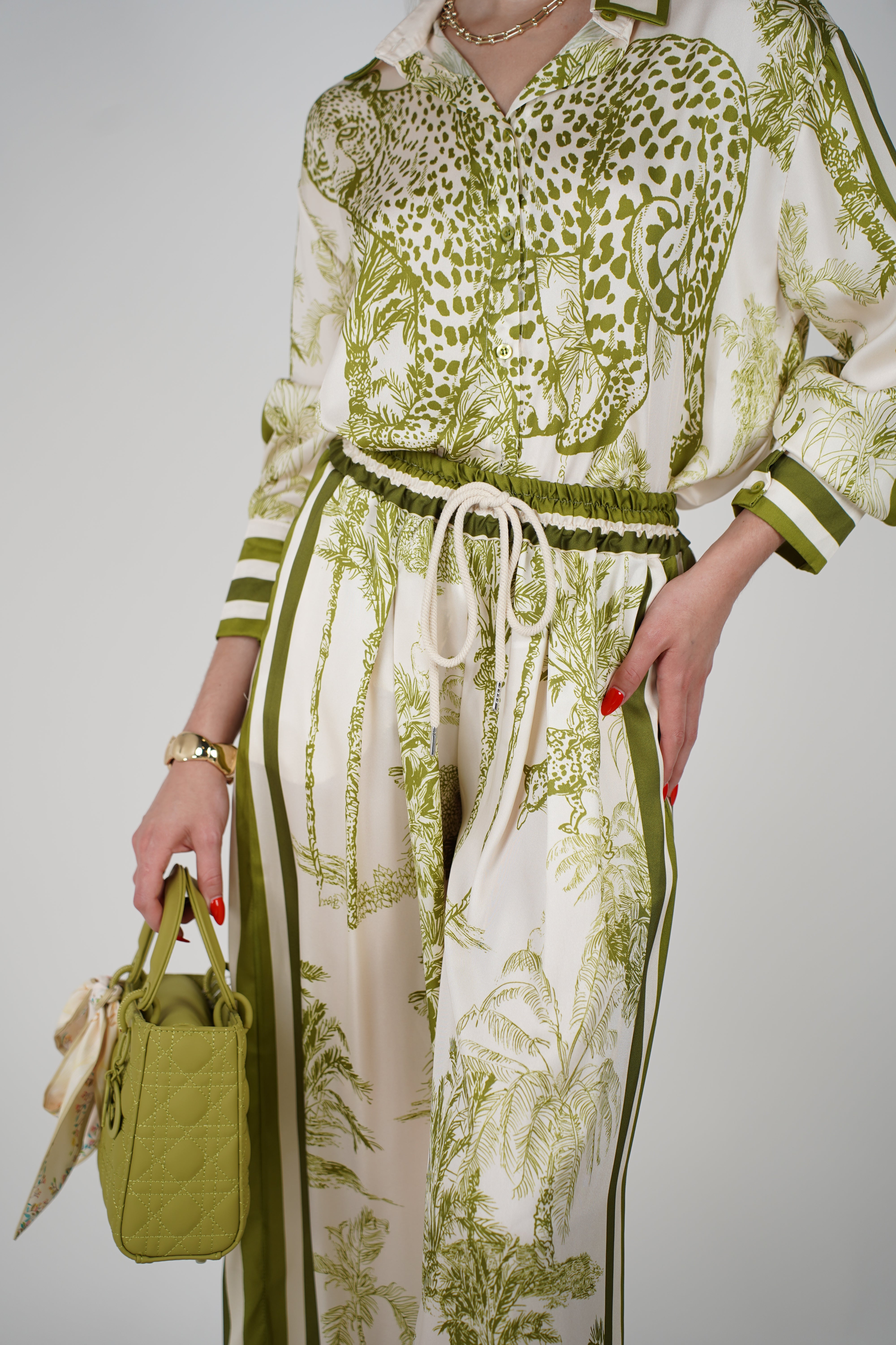 Vera Silk Pants – Printed Wide-Leg Drawstring Pants