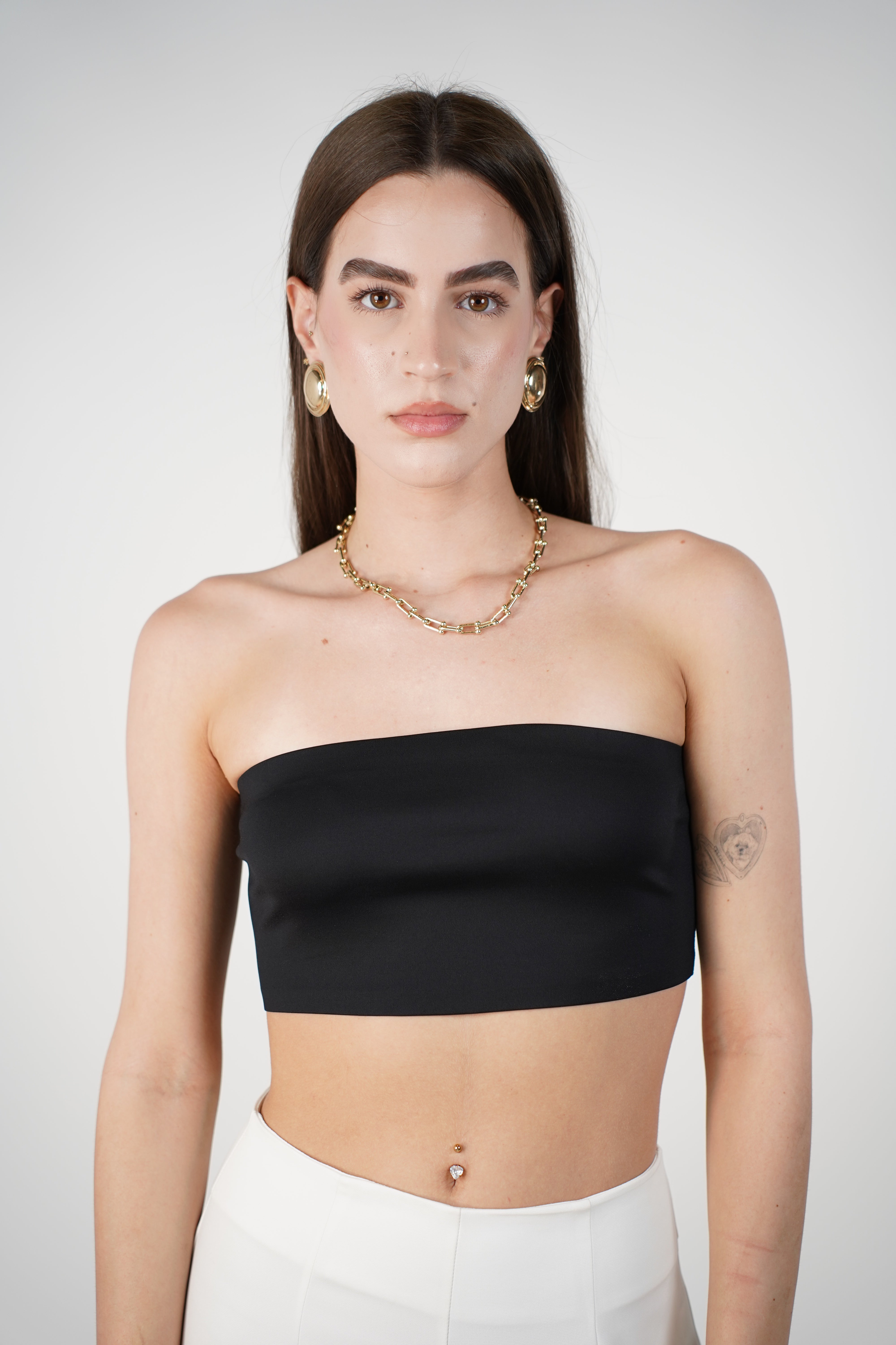 Aveline Tube Top – Seamless Minimal Essential
