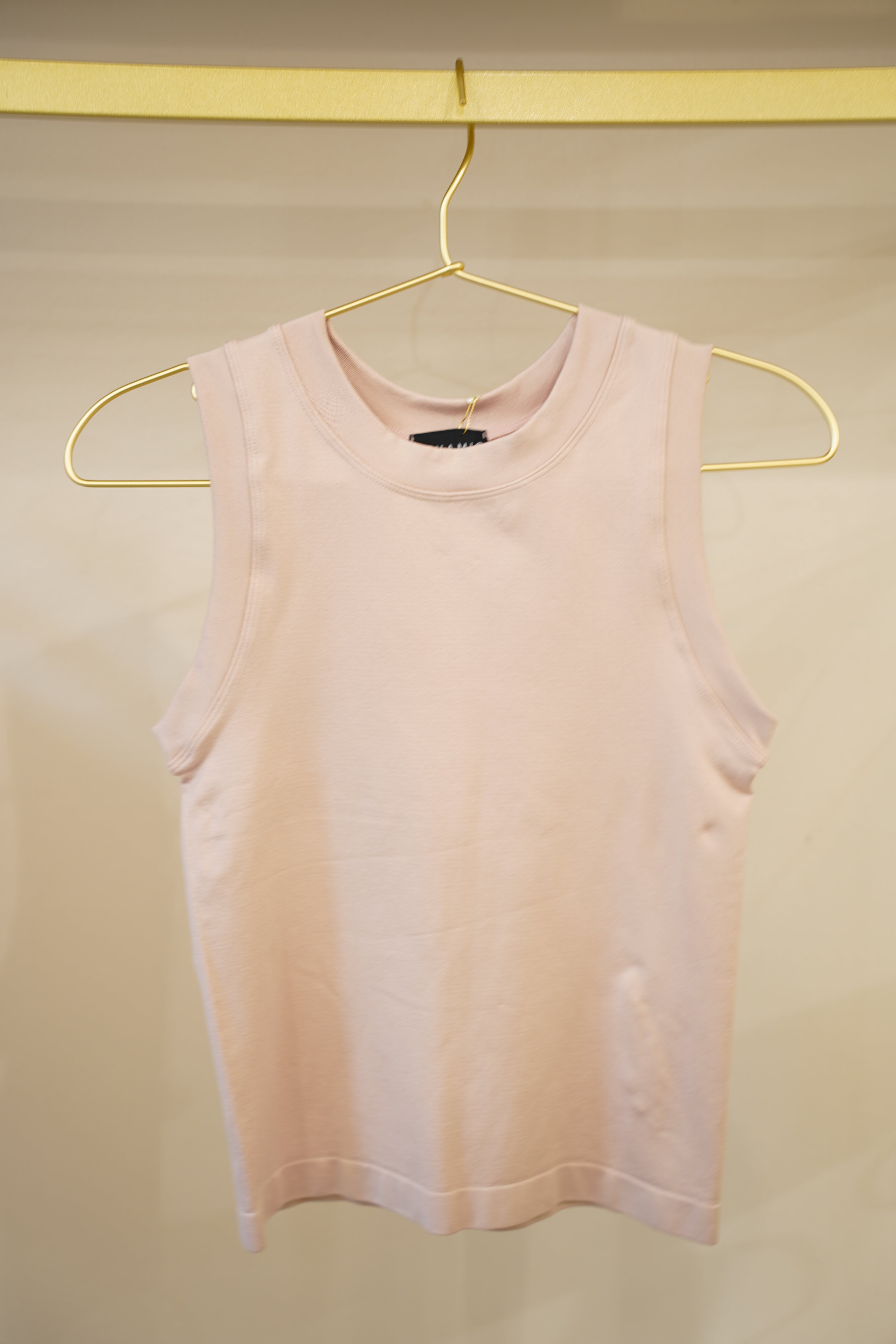 Round Neck No Sleeves Basics - Carema Boutique