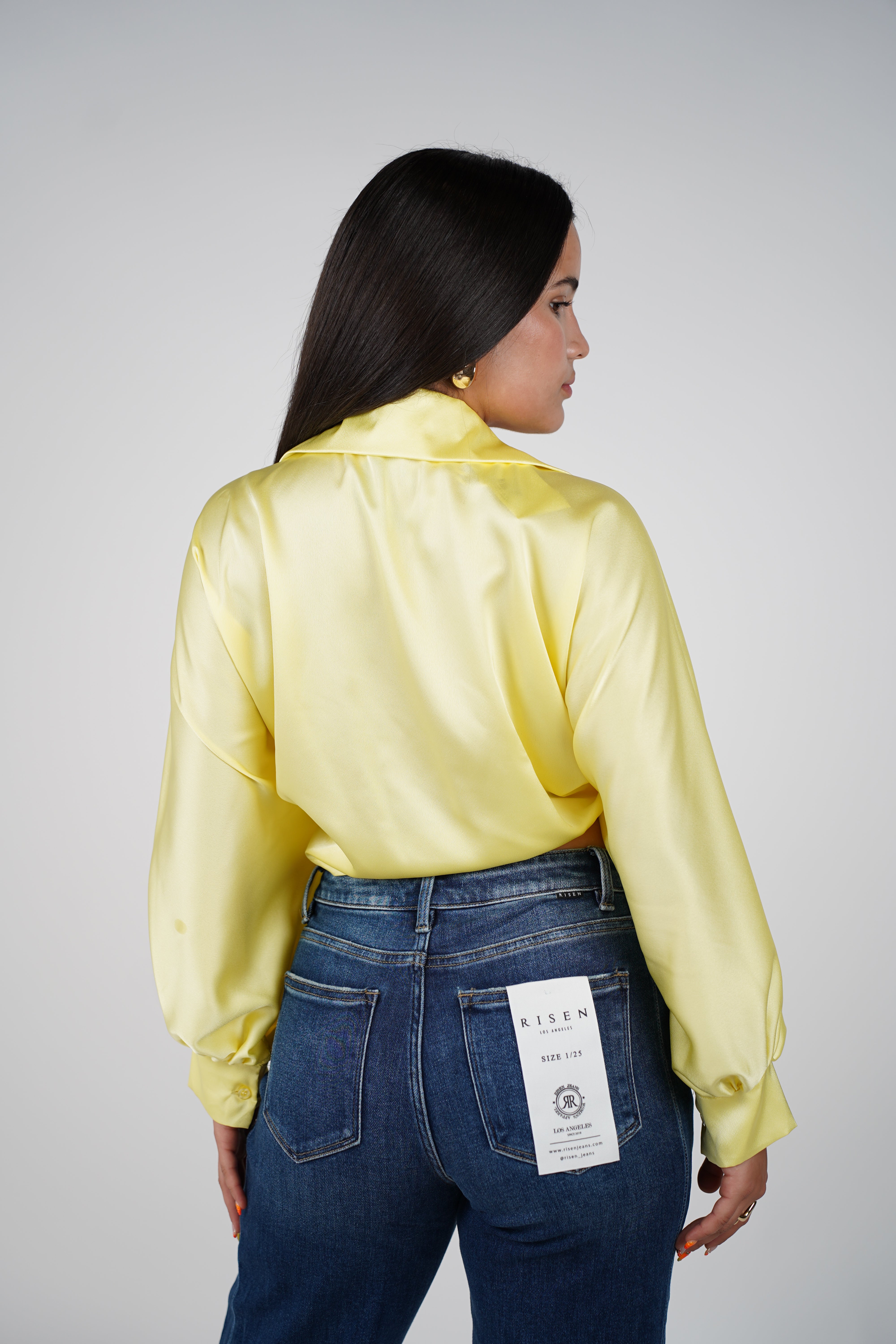 Agatha Silk Blouse – Elegant Shine, Effortless Style