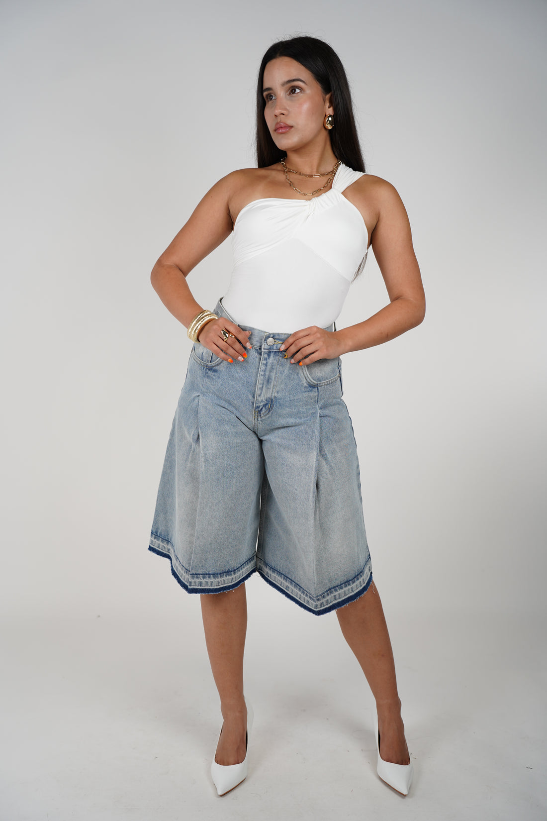 Deylra Bermuda Shorts – Vintage-Inspired Wide-Leg Denim