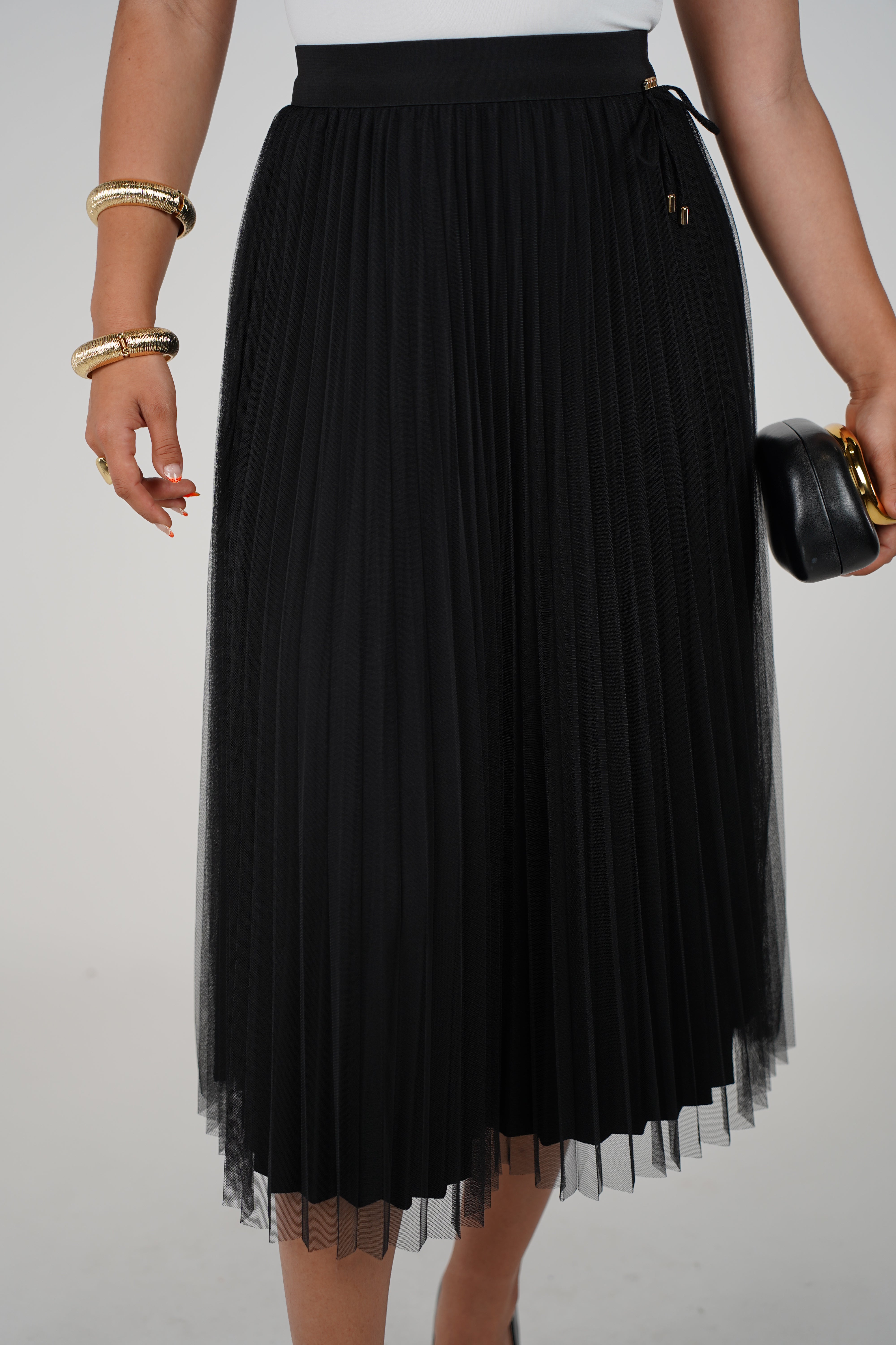 Marisol Skirt – Elegant Pleated Midi with Tulle Detail