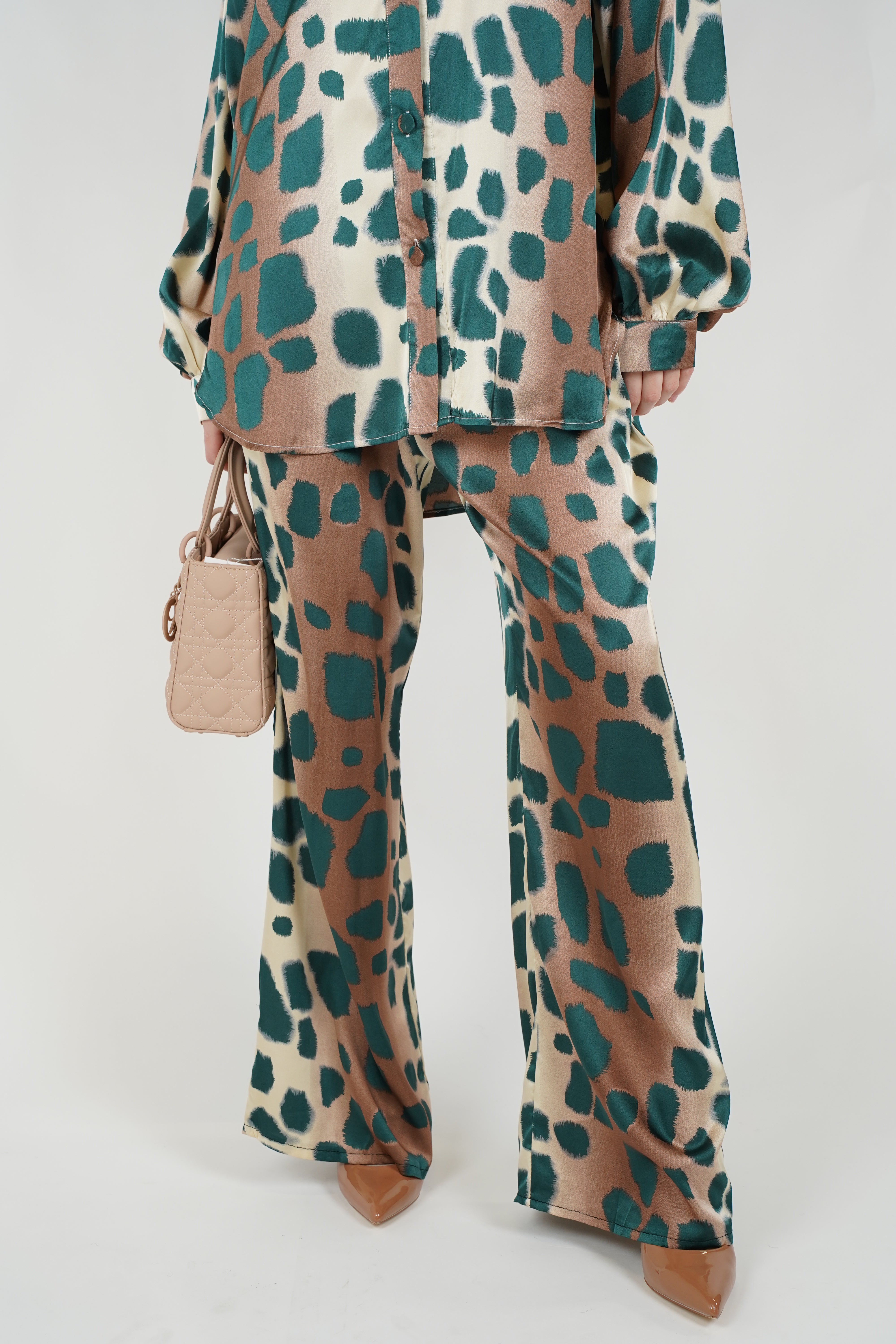 Velimra Leopard Stamped Pants Set