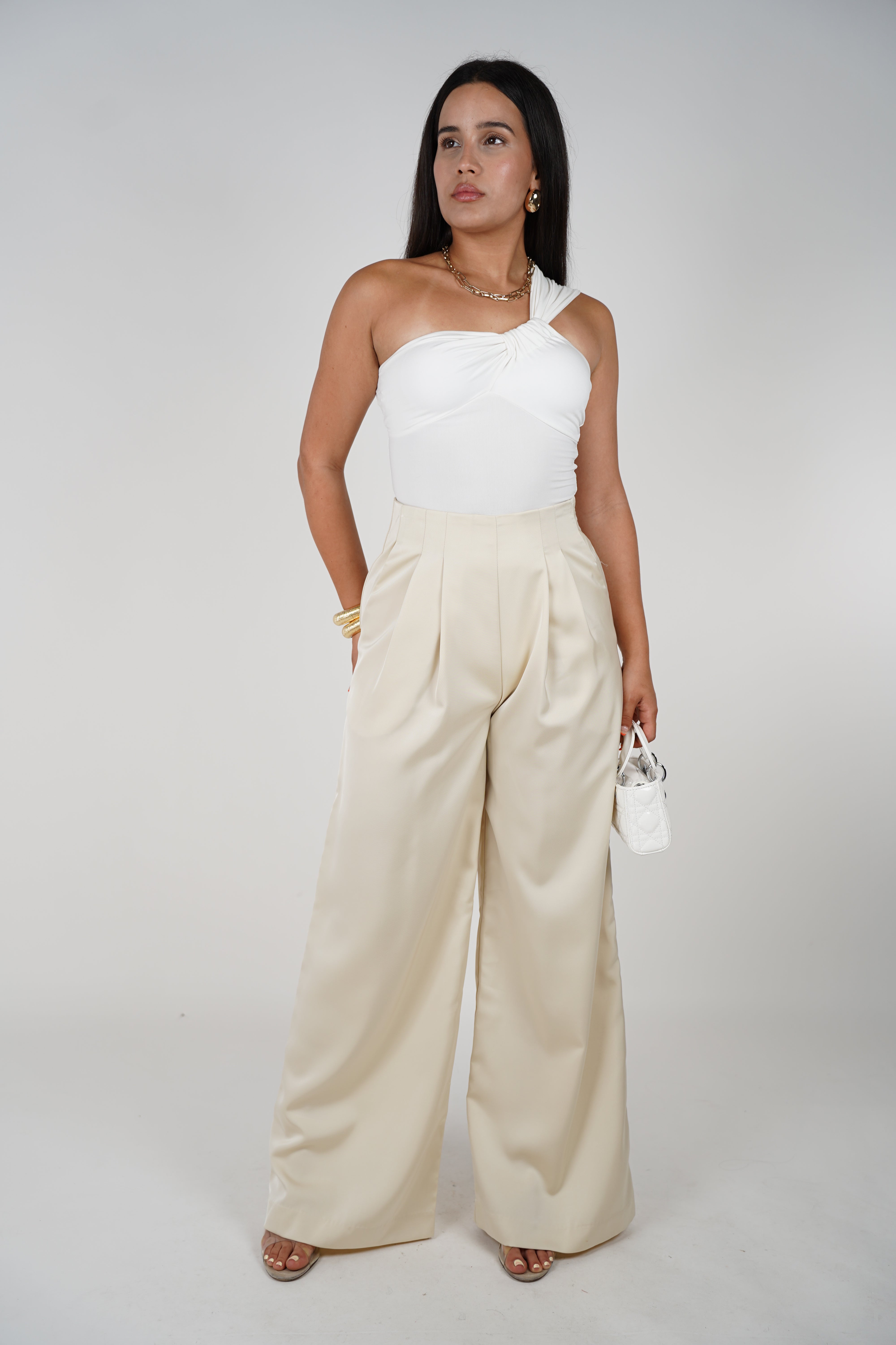 Shofie High-Waisted Wide-Leg Trousers – Statement Style with Tailored Elegance