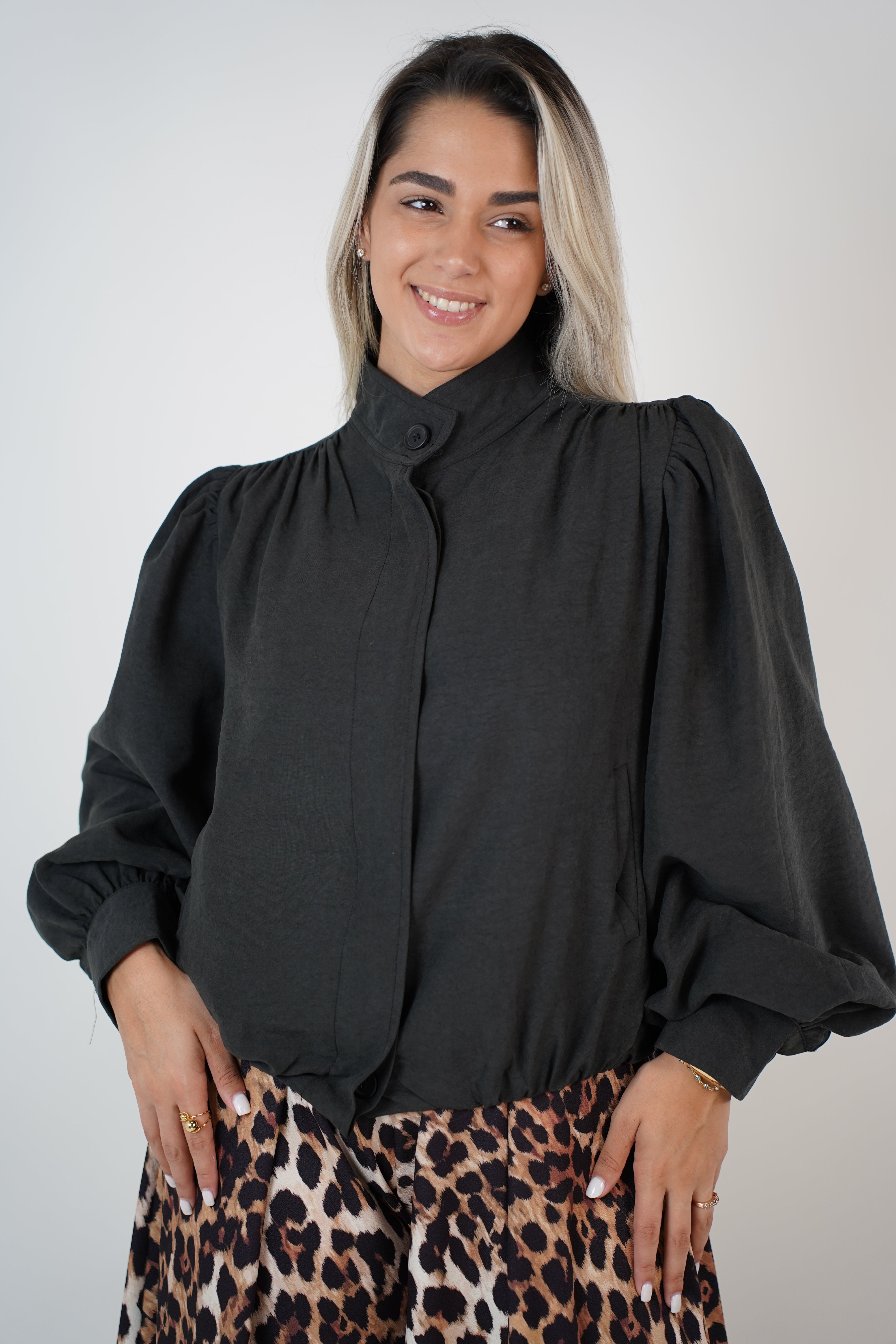 Lyra Bomber Jacket – Puff-Sleeve Modern Bomber