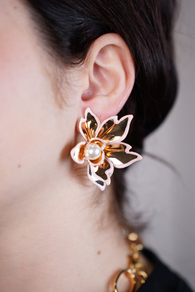 Lala Flower Earrings