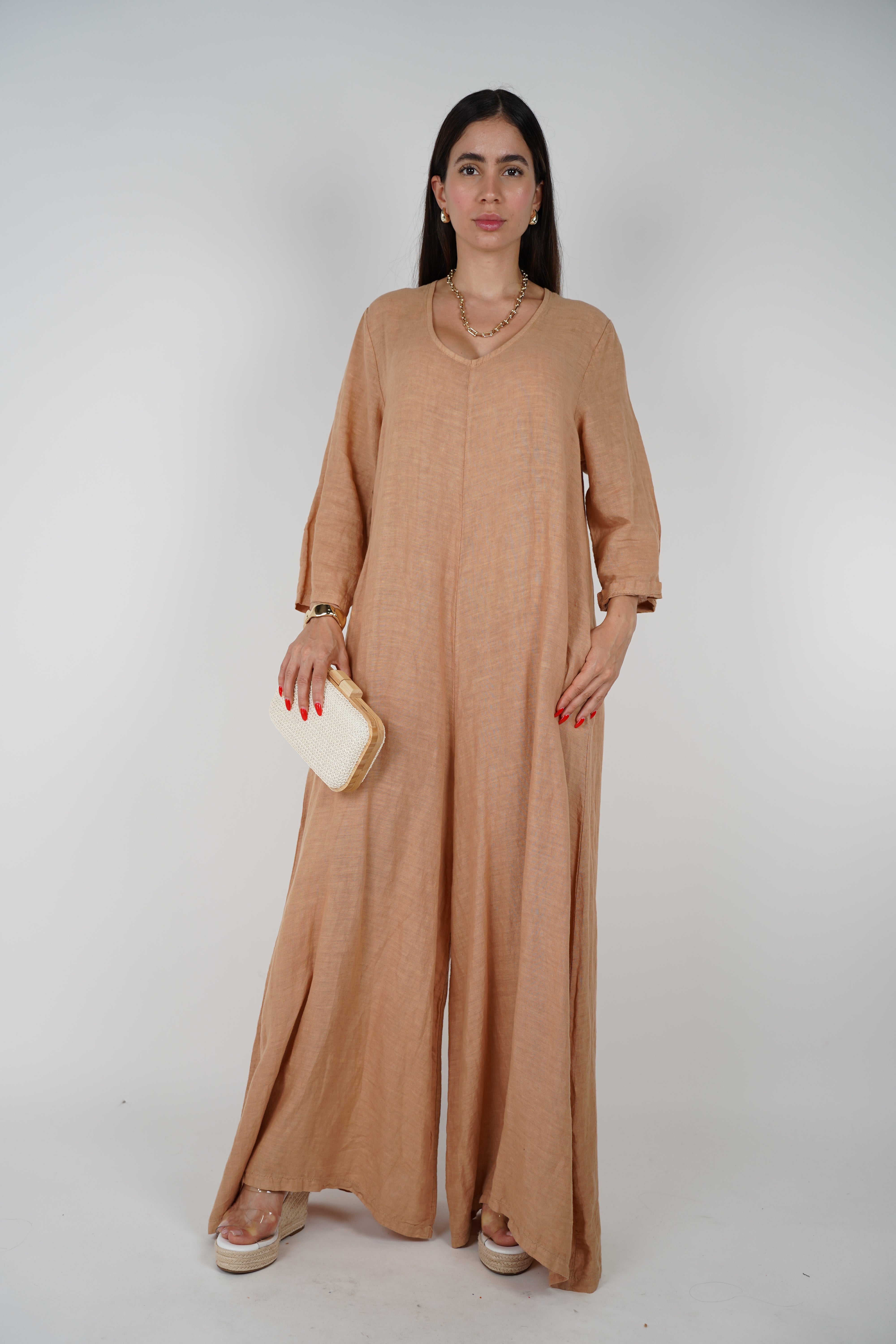 Alina Linen Jumpsuit – Effortless Style Meets All-Day Comfort