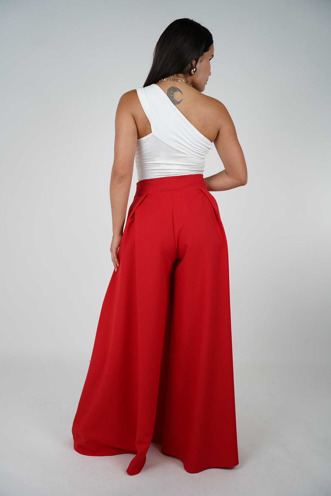 Berta Palazzo Pants – Bold Flow & Effortless Elegance
