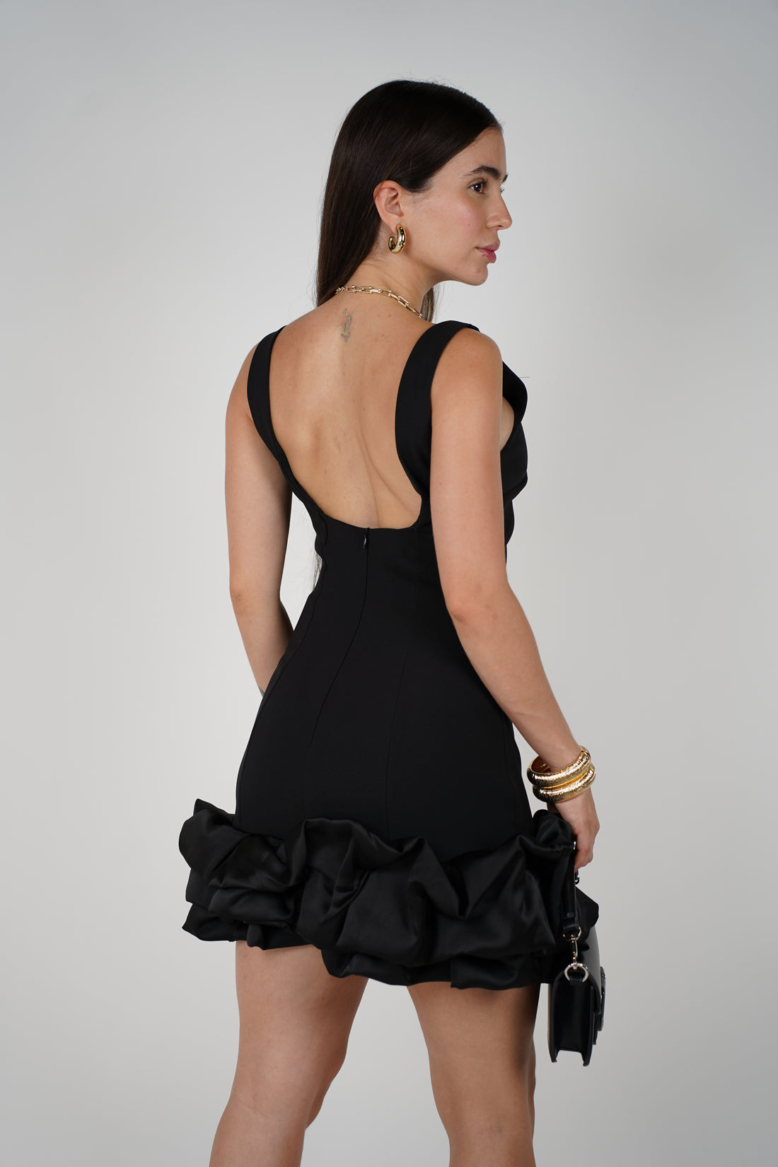 Isabel Mini Dress – Sleek Silhouette with Dramatic Ruffle Hem