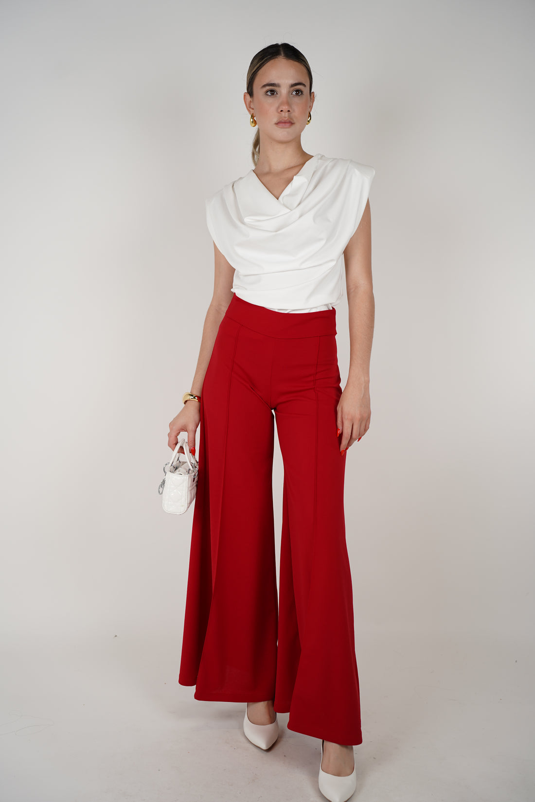 Fortunata Pants – Bold Elegance in Motion