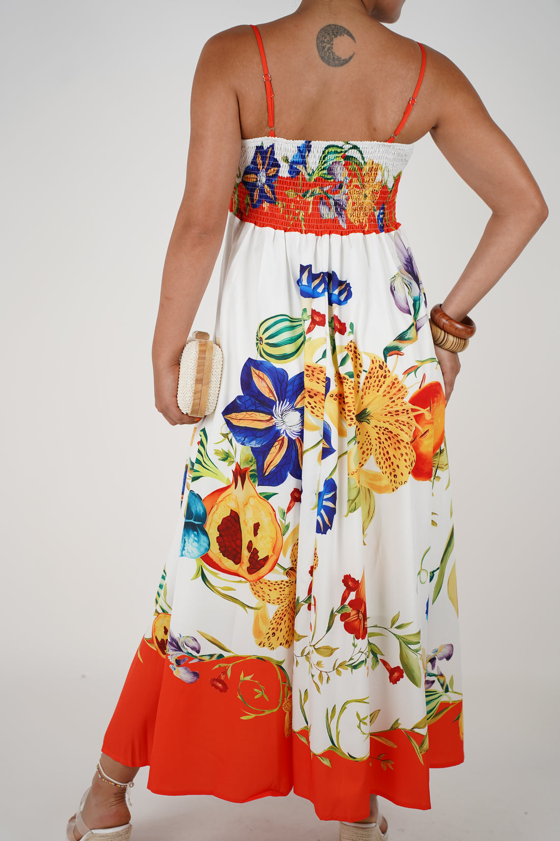 Delyne Stamped Maxi Dress – Tropical Elegance in a Flowing Silhouette
