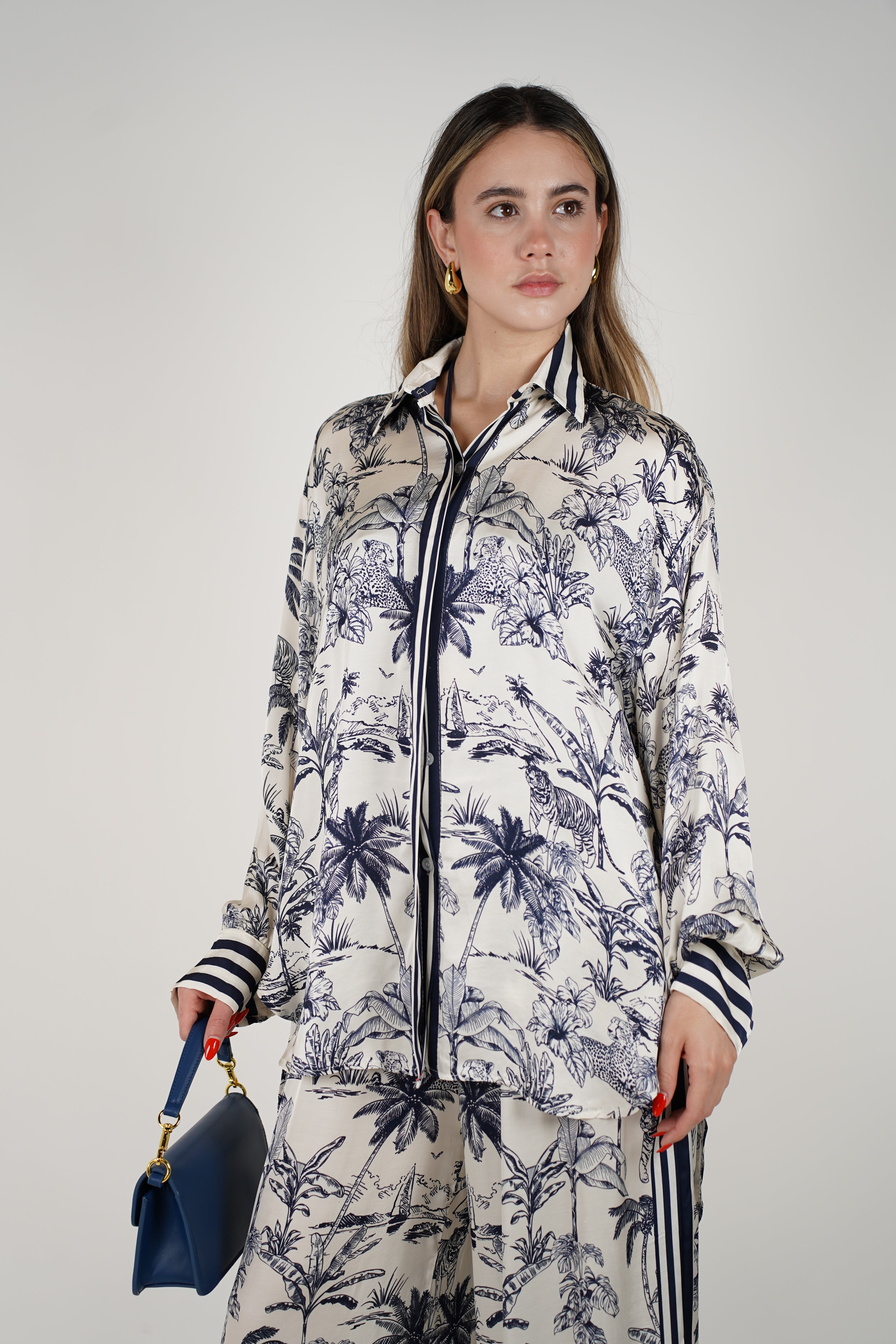 Daily Silk Pants Set – Monochrome Jungle Print Lounge Look