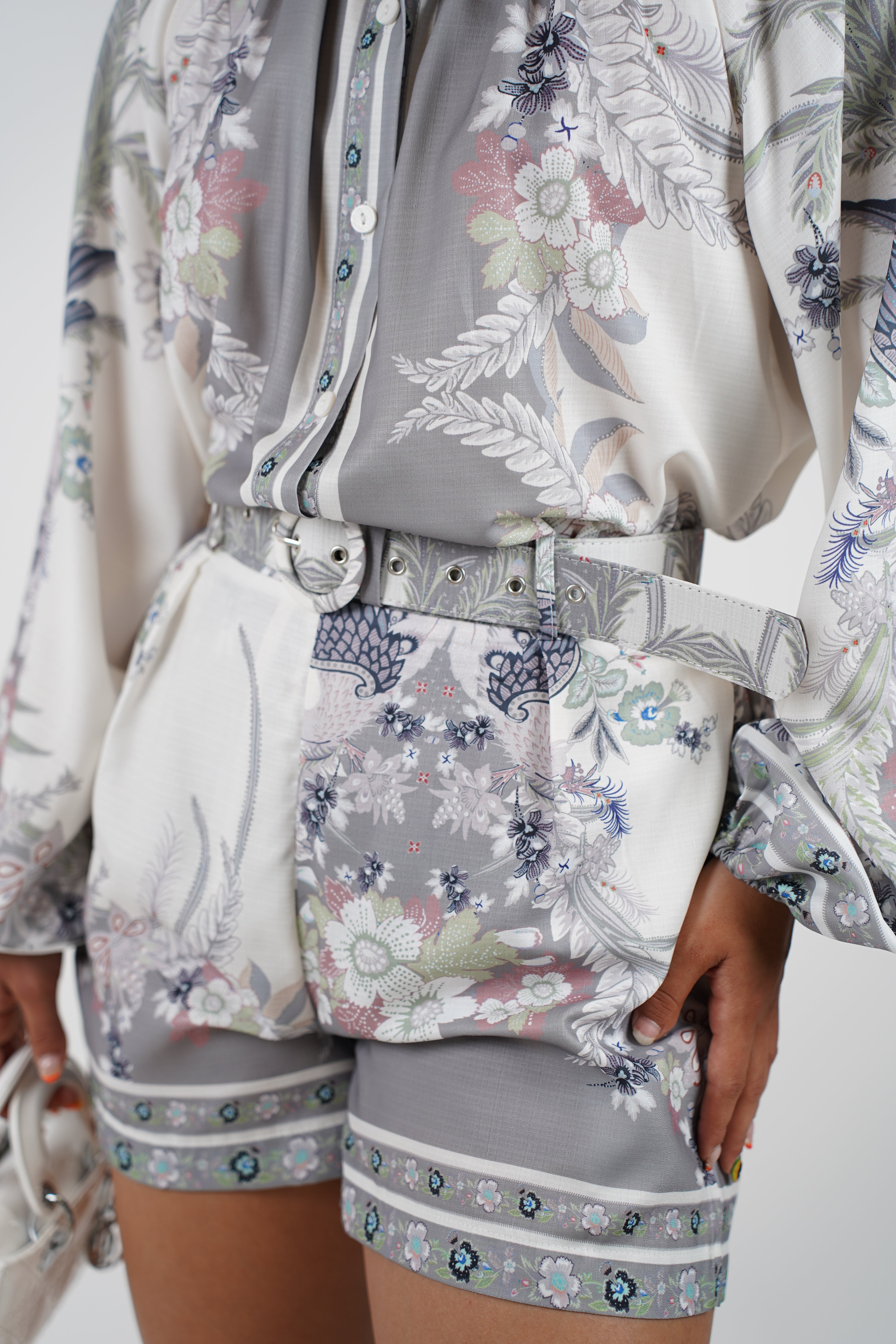 Veliri Shorts Set – Elegant Print and Effortless Grace