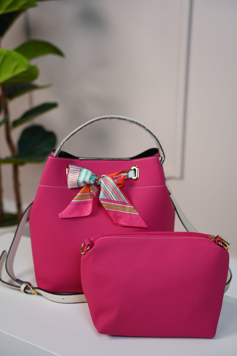 Gaze Hangbag