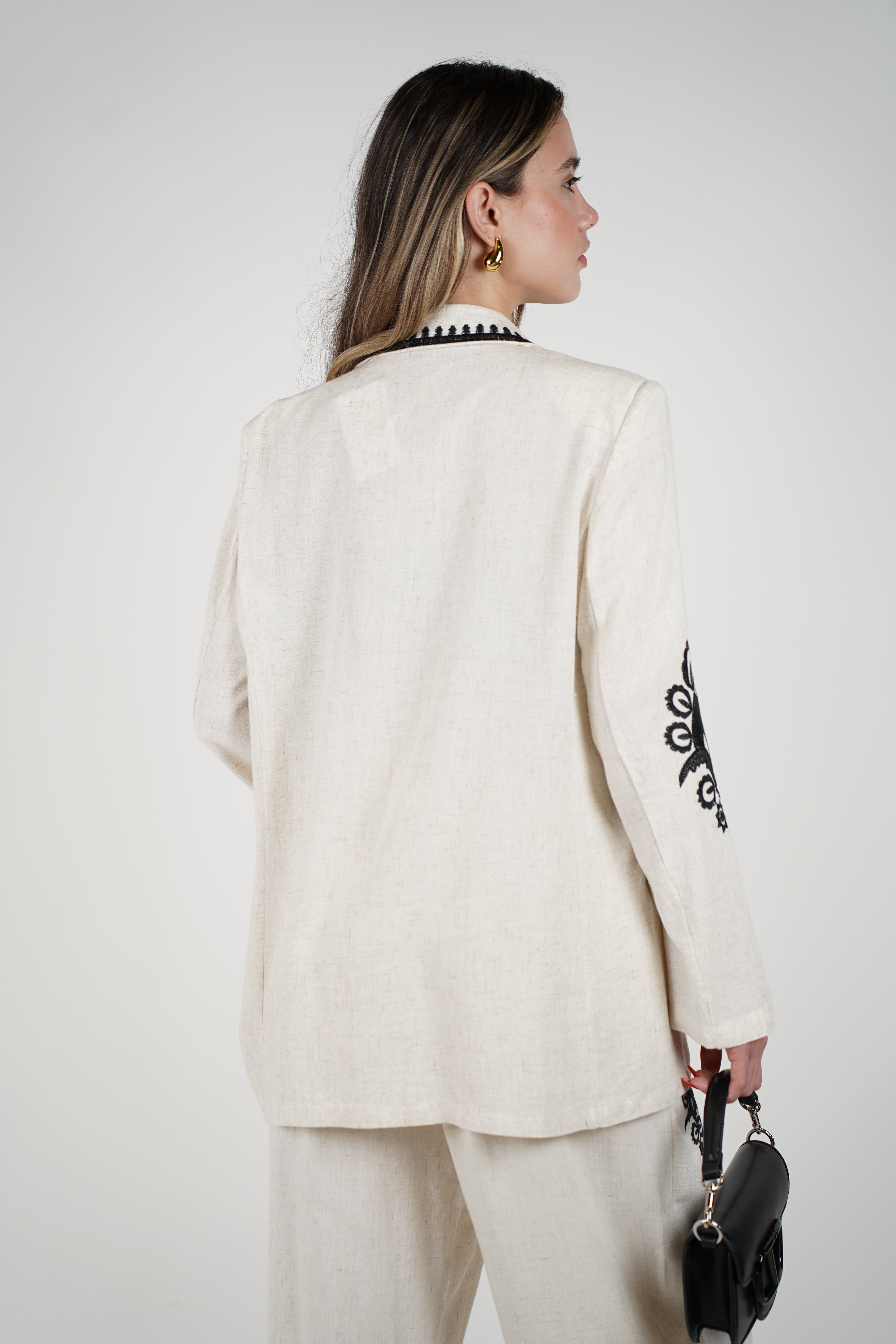 Raizza Embroidered Pants Set – Sophisticated Charm with Artisanal Detail