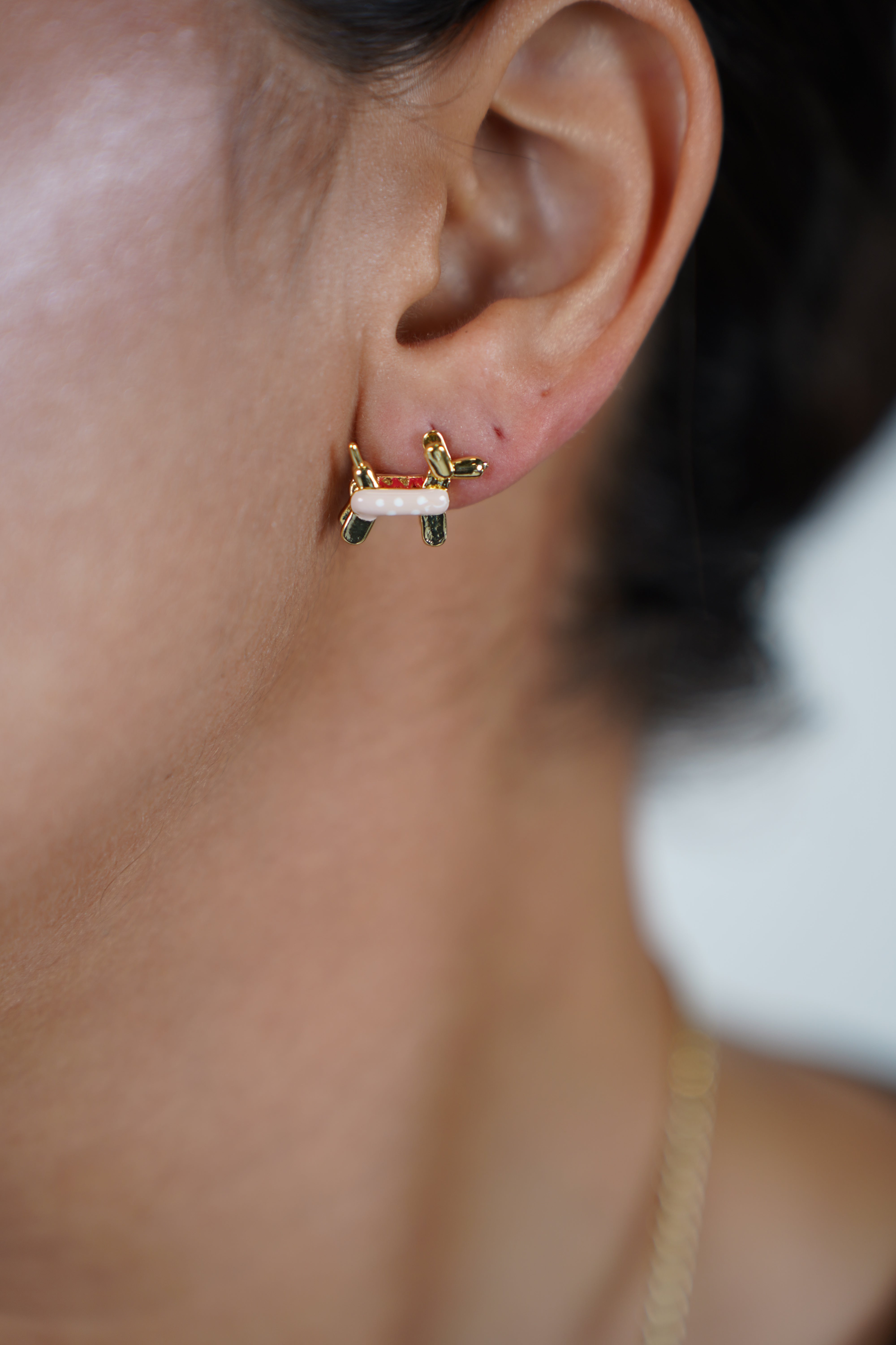 Zerin Mini Puppy Necklace Set – Playful Charm with Golden Whimsy