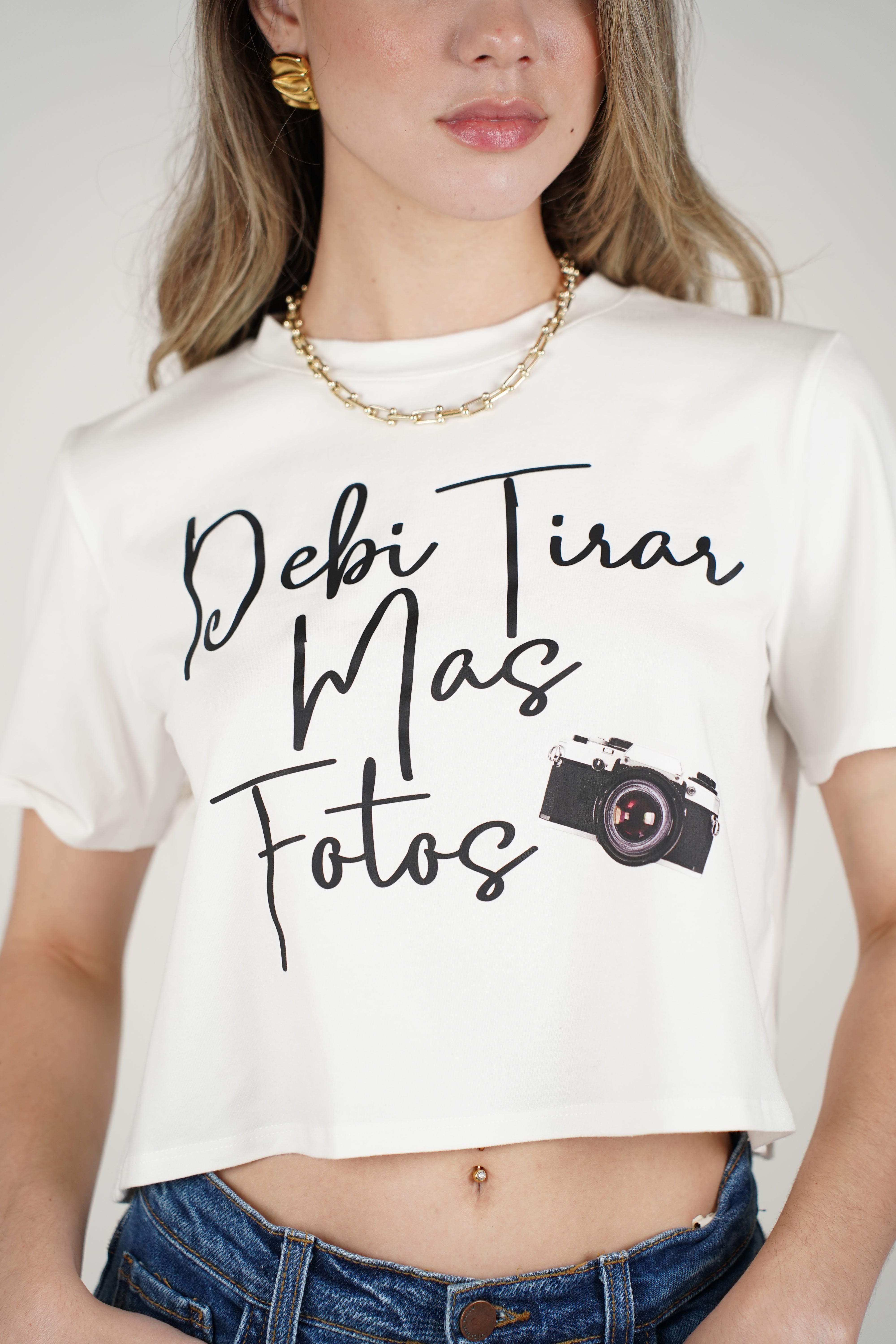 Debí Tirar Más Fotos Top – Spanish Graphic Cropped Tee