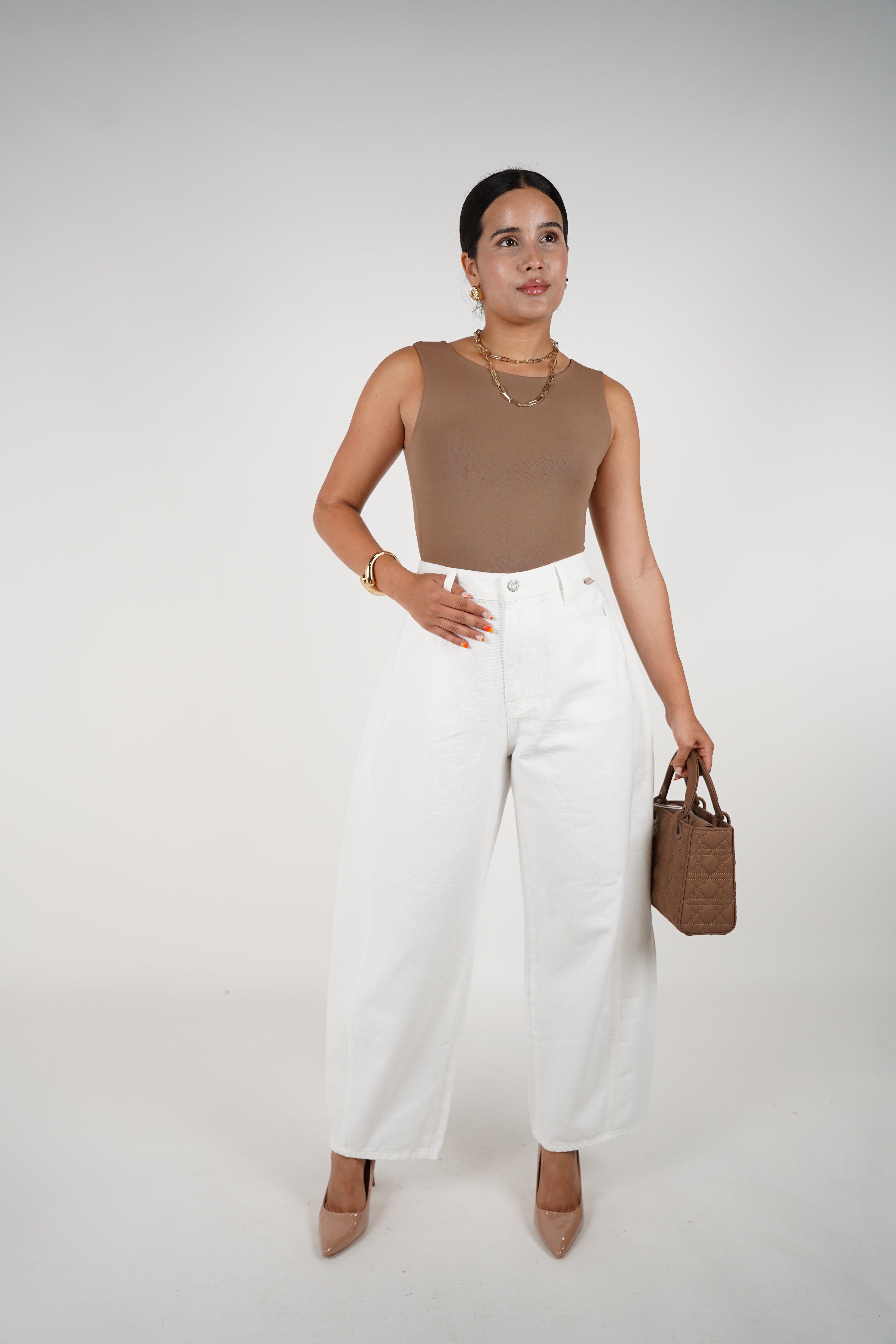 Zabrina Barrel Jean – Crisp White High-Waisted Barrel-Leg Denim