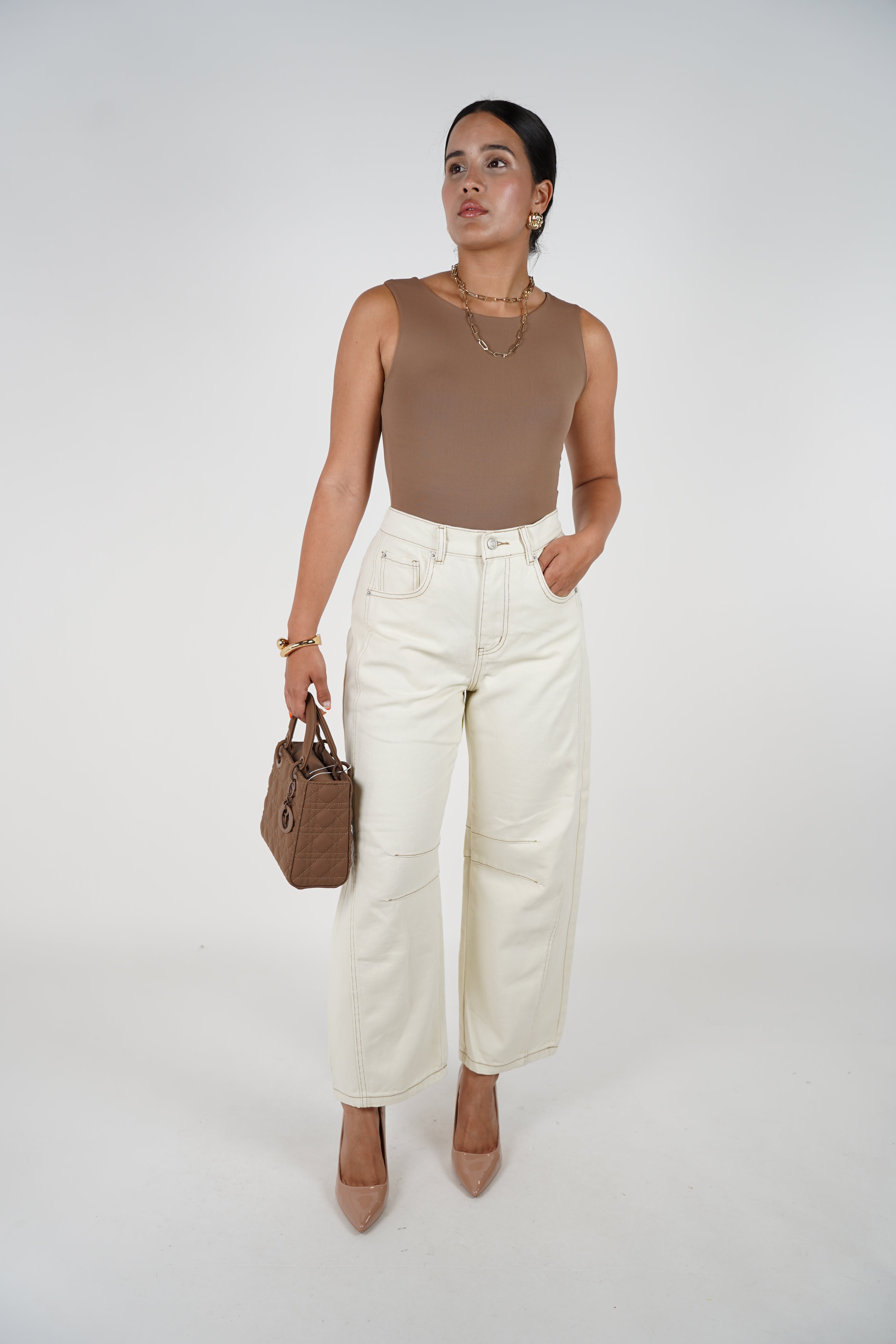 Meli Barrel Jeans – Sleek, Sculpted & Street-Chic
