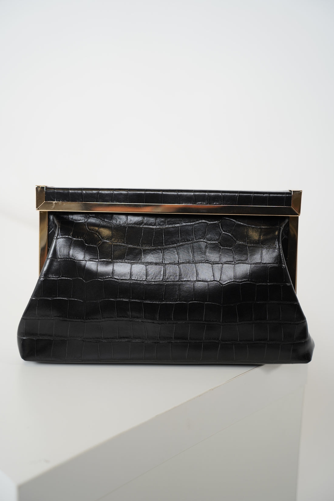 Mavina Croc Embossed Frame Clutch – Luxe Texture with Timeless Design
