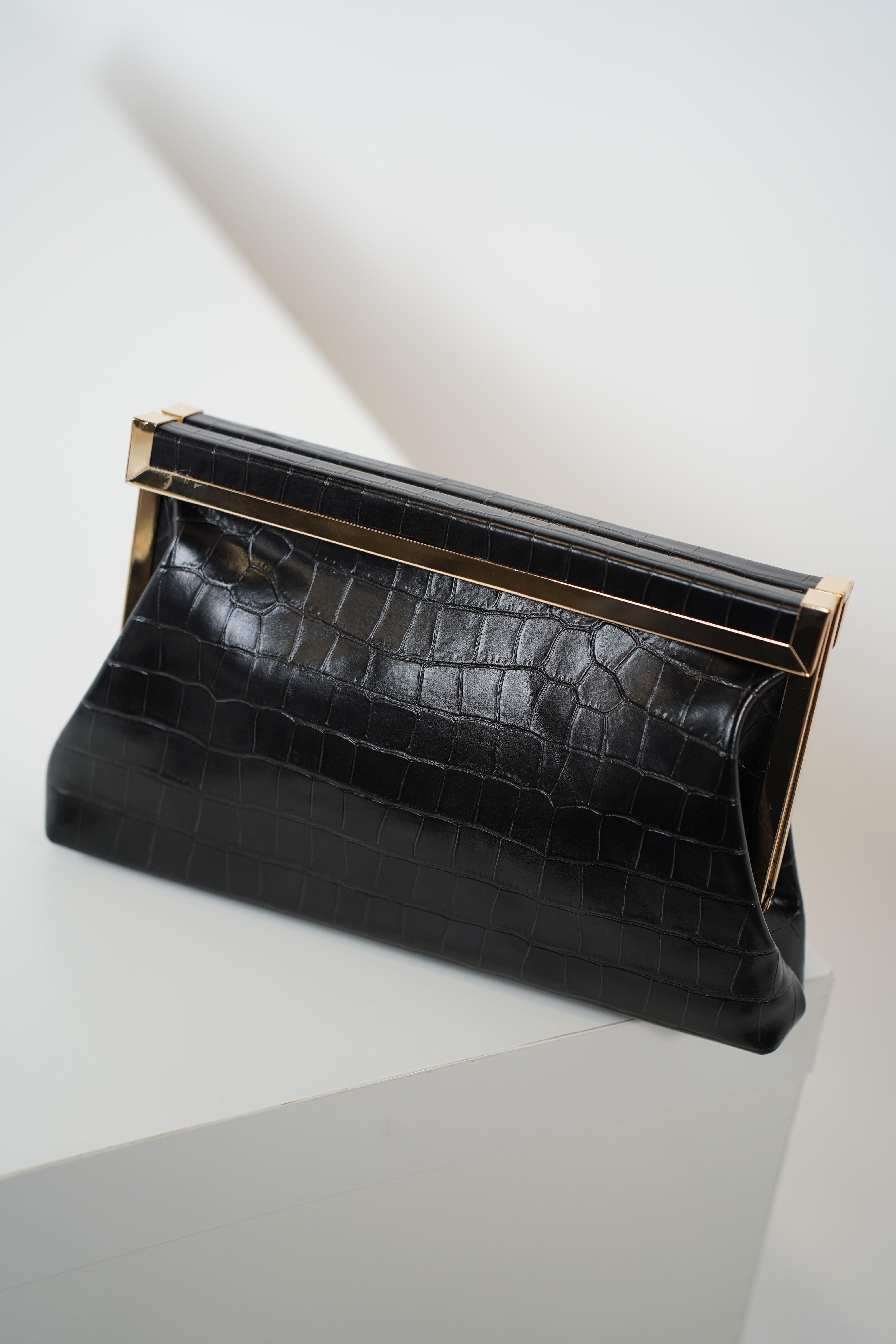 Mavina Croc Embossed Frame Clutch – Luxe Texture with Timeless Design