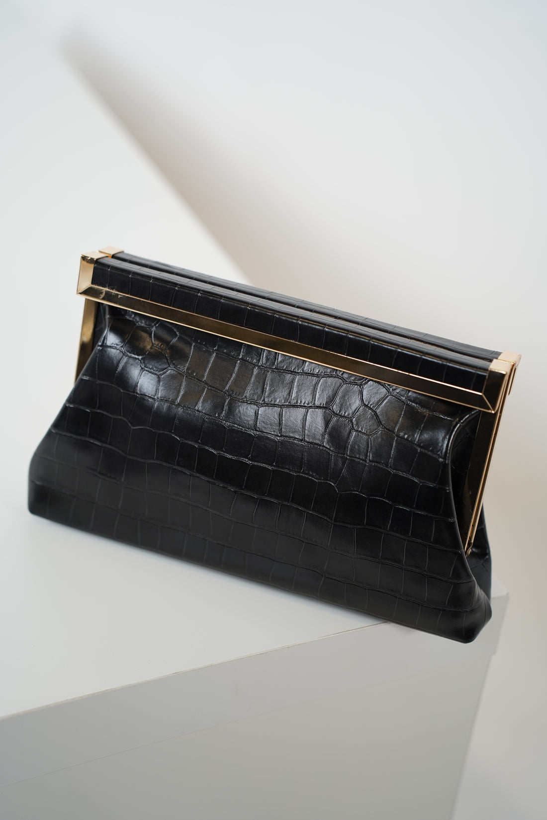 Mavina Croc Embossed Frame Clutch – Luxe Texture with Timeless Design