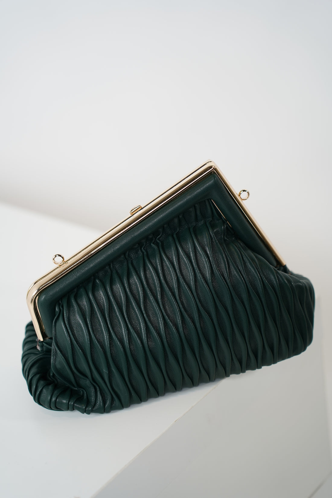 Delya Pleated Frame Clutch – Sculpted Texture, Timeless Chic
