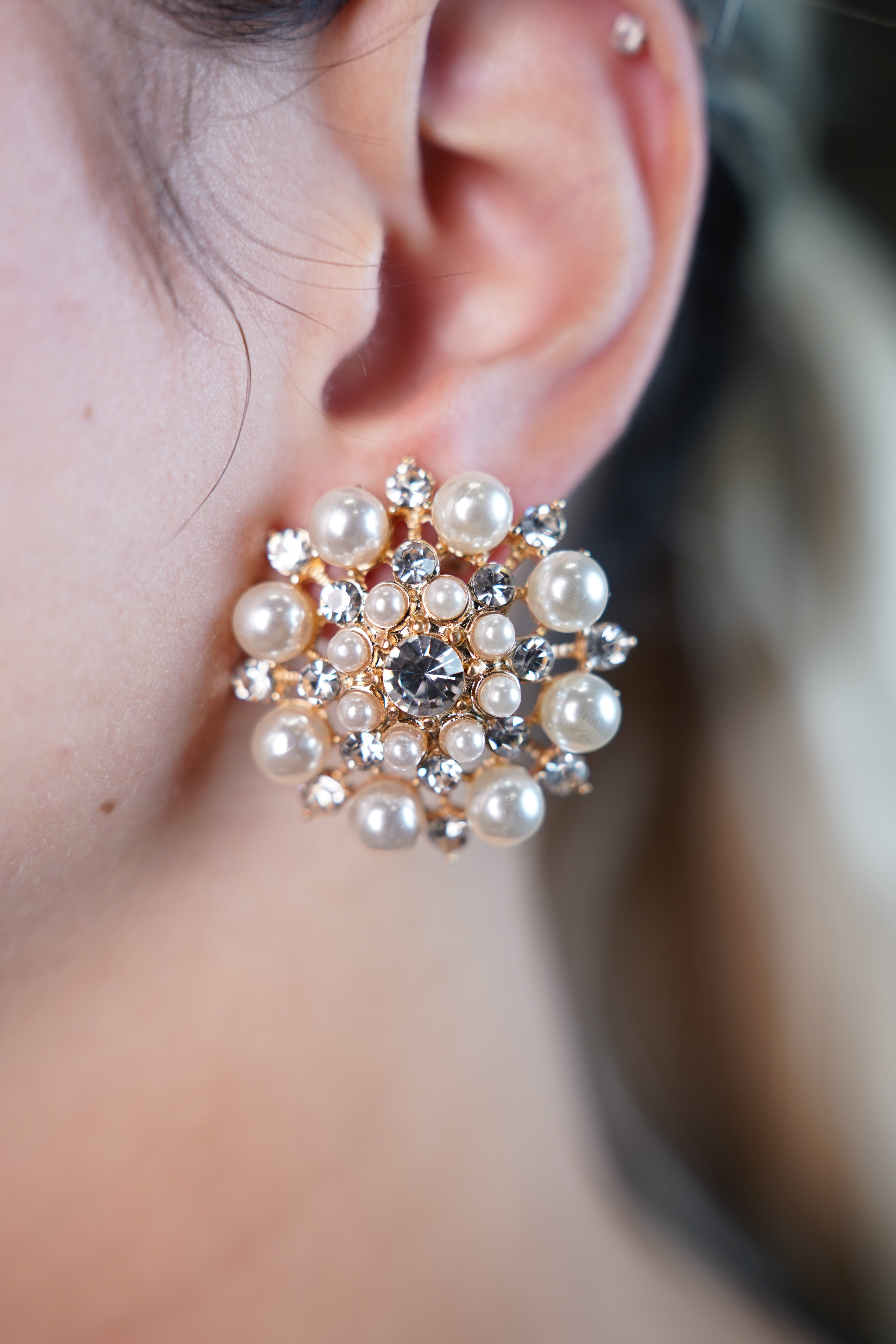 Josie Pearl Earrings – Vintage-Inspired Sparkle with Modern Elegance