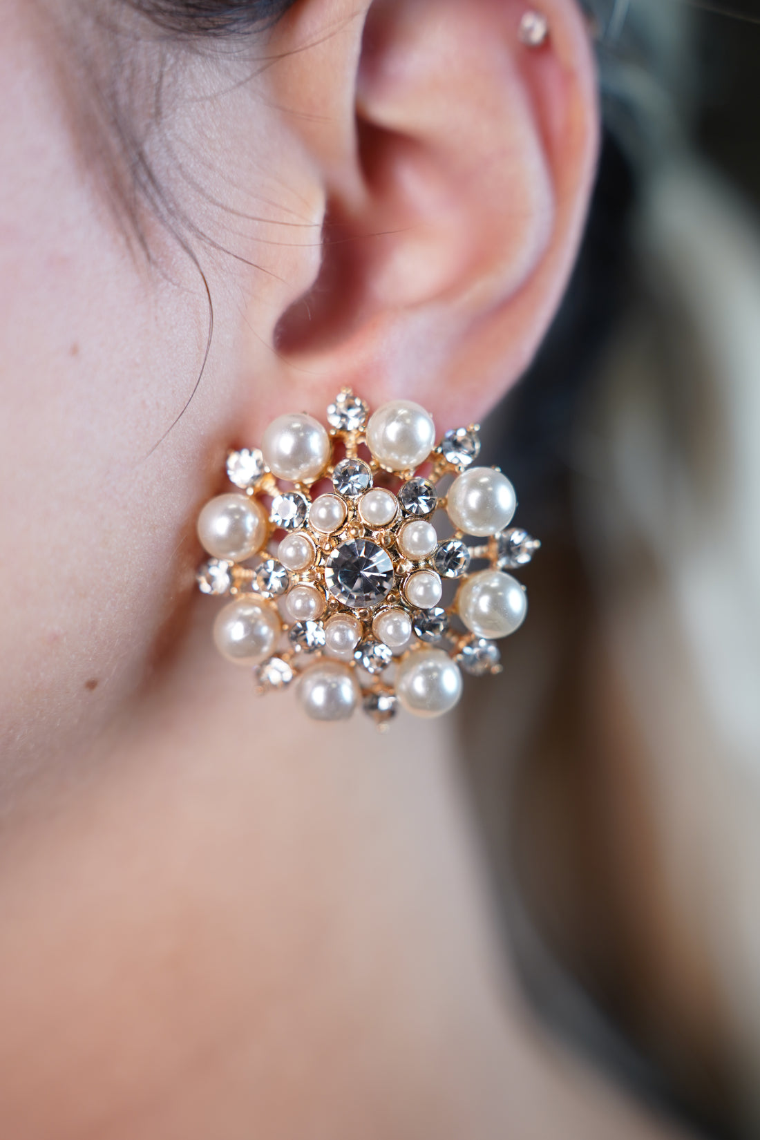 Josie Pearl Earrings – Vintage-Inspired Sparkle with Modern Elegance