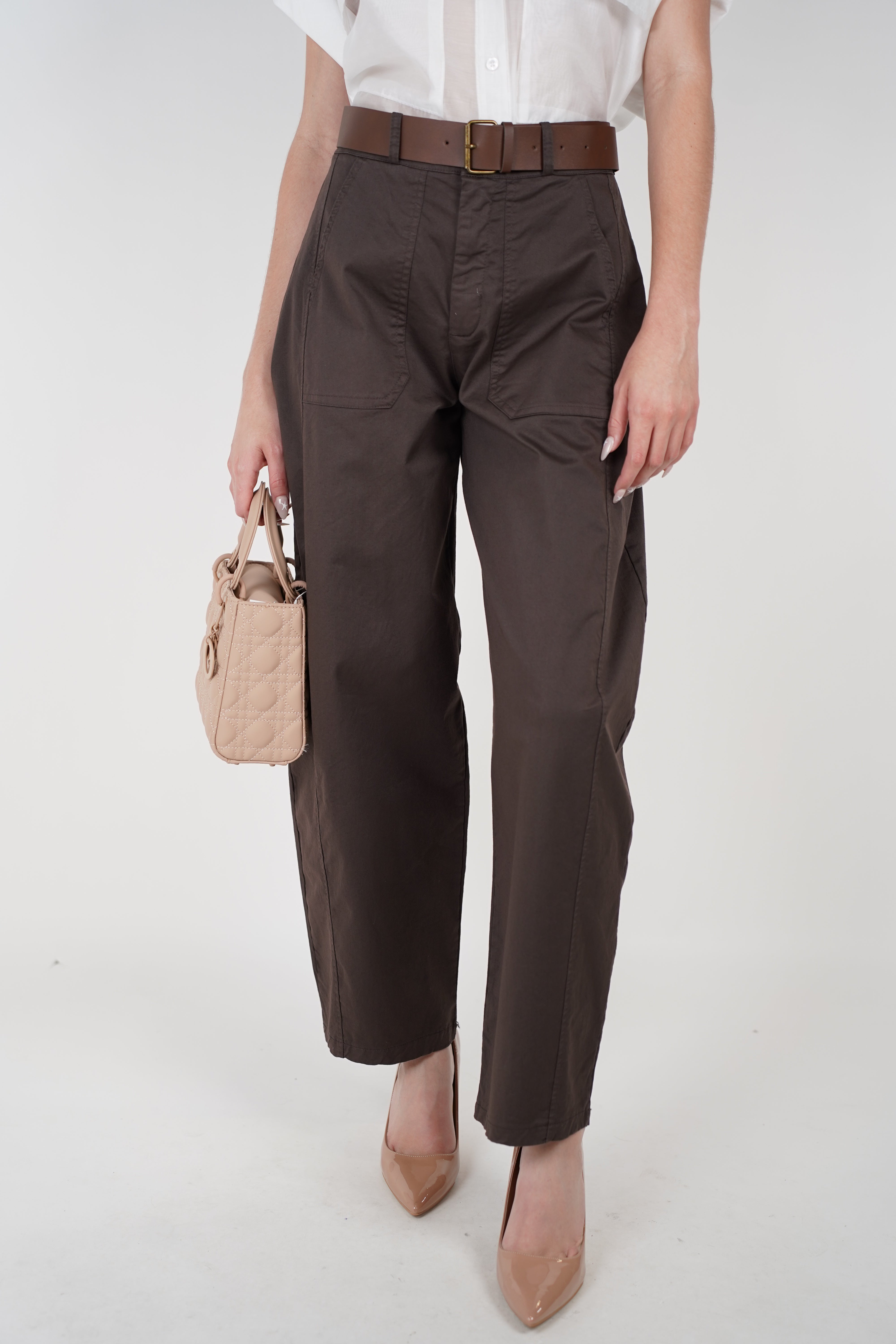 Jasa Belted Pants – Effortless Style with a Structured Fit