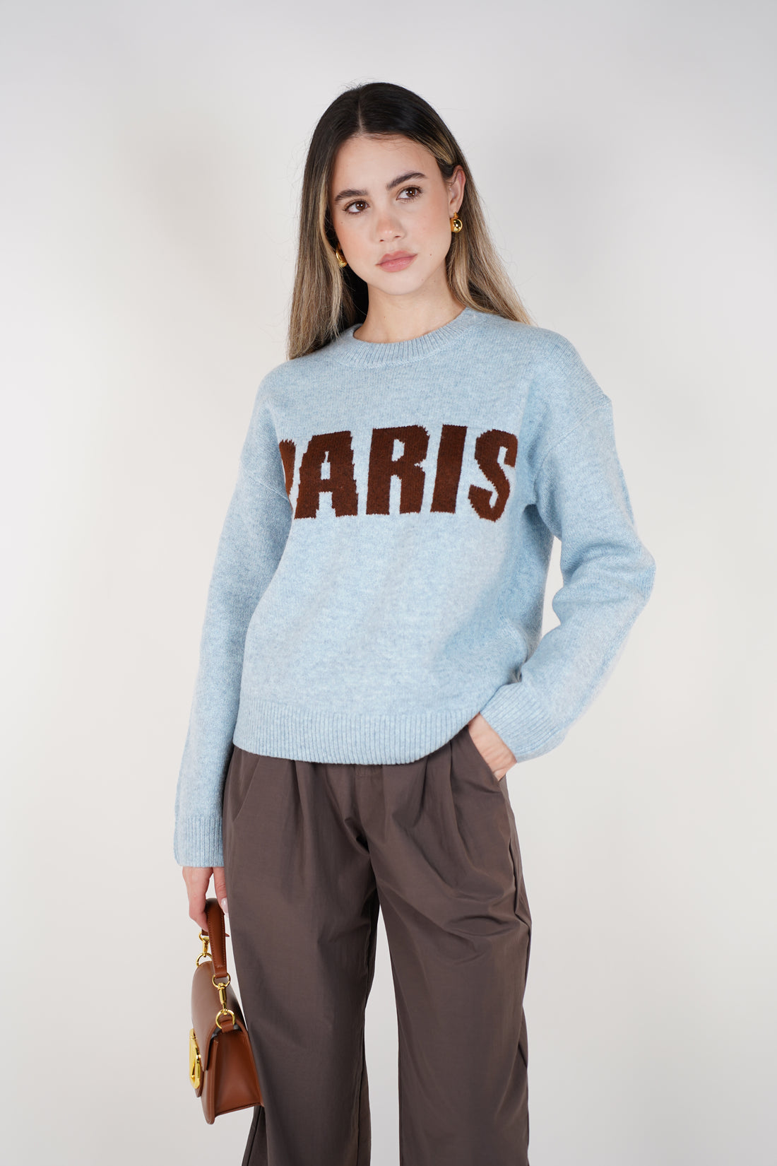 Doris Paris Sweater – Cozy, Chic, and Effortlessly Parisian