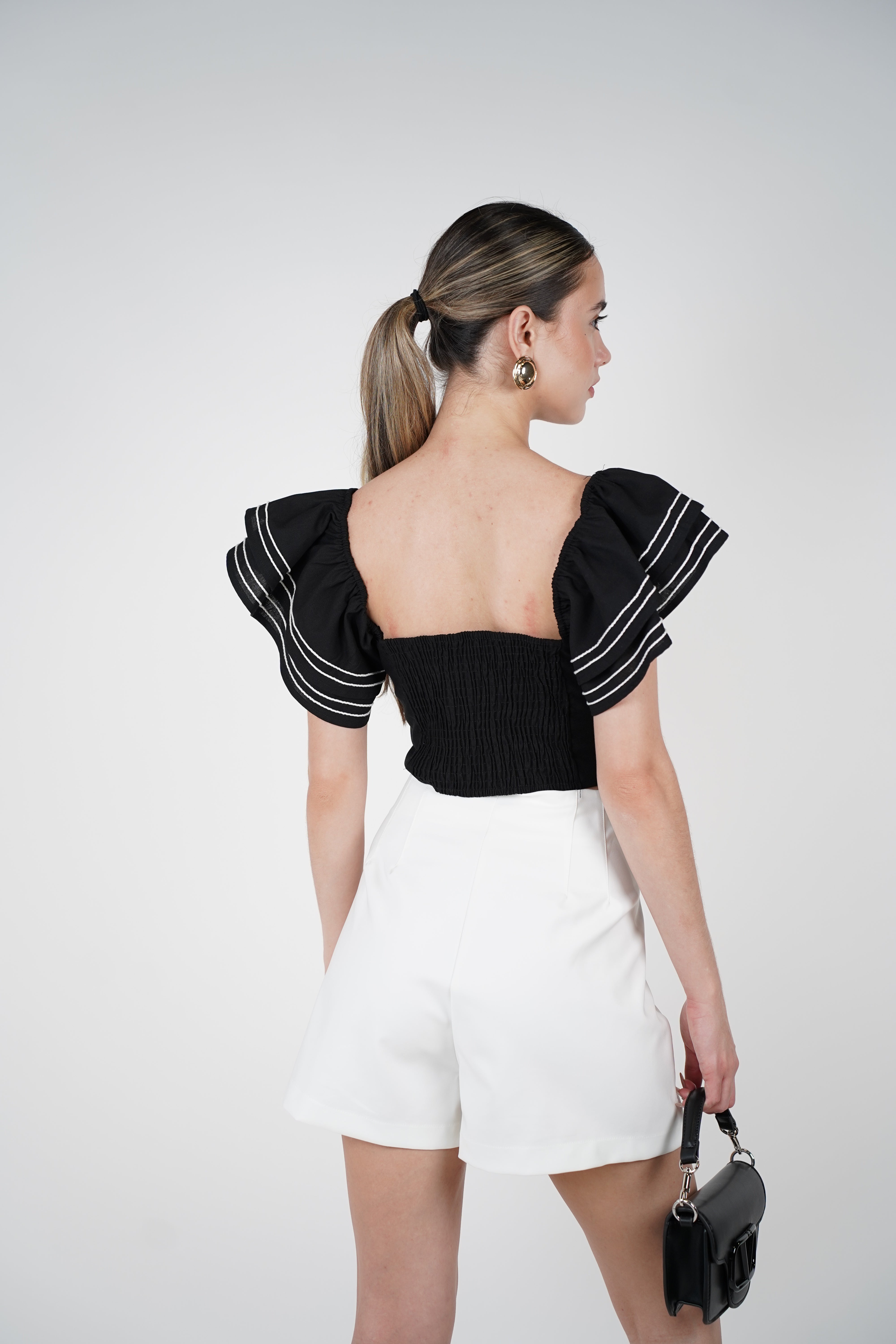 Zyra Off-Shoulder Top – Bold Elegance in Black