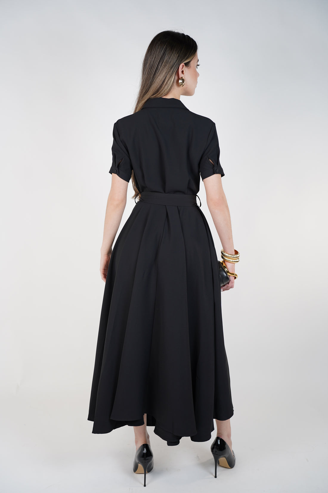 Ciri Maxi Dress – Elegant Flow, Timeless Sophistication