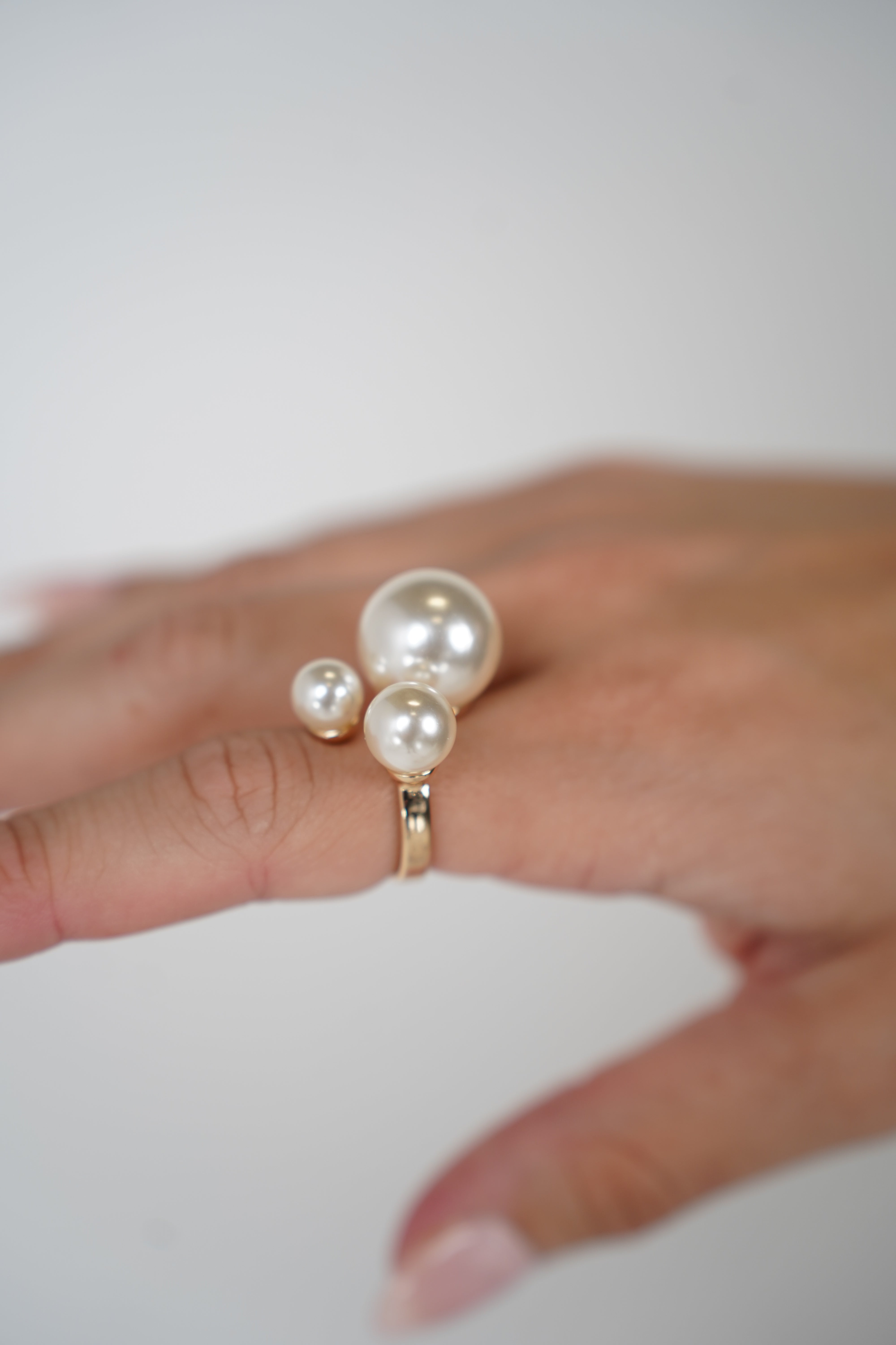Maricel Multi Pearl Ring – Bold Elegance in Every Curve