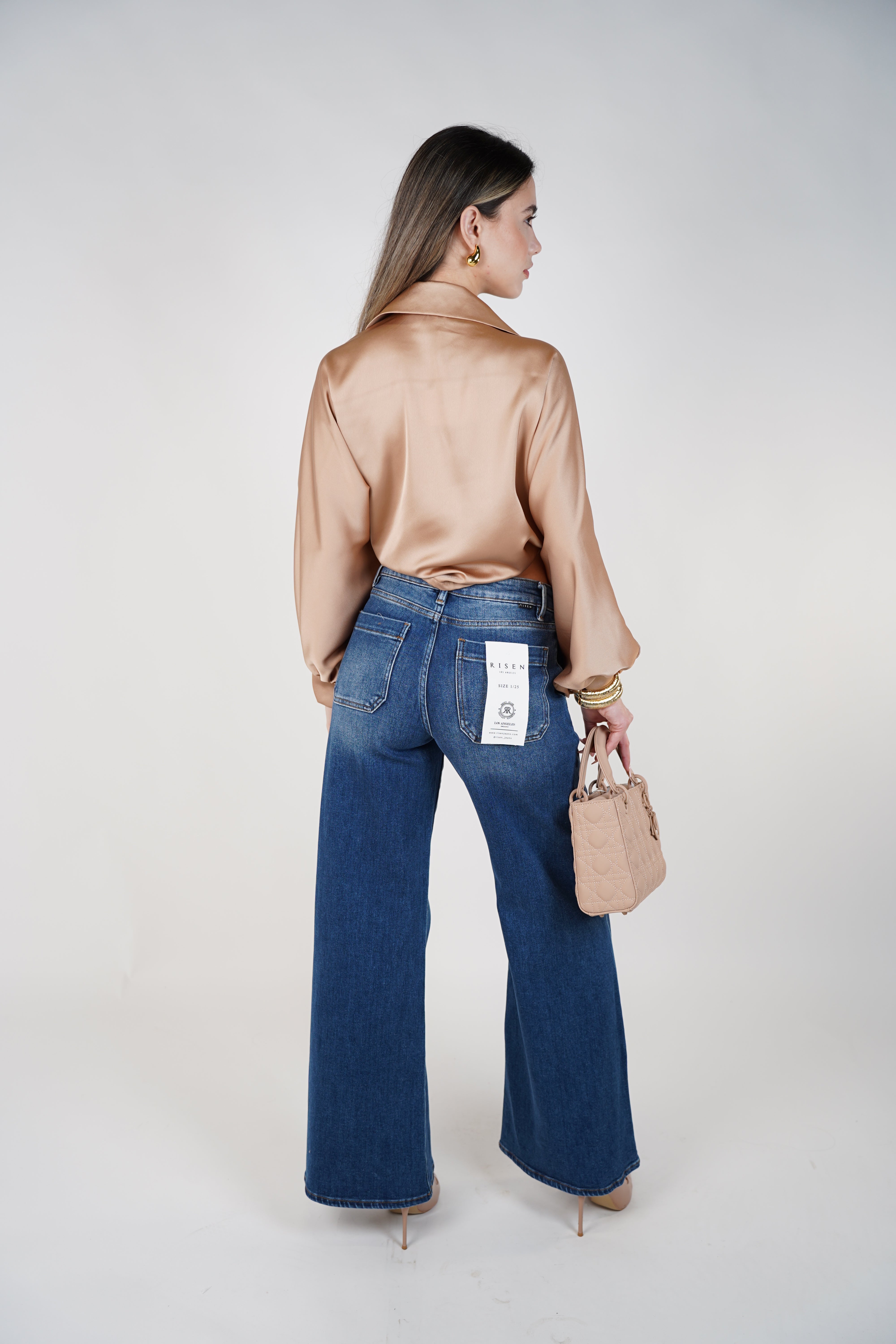 Kivira Wide Leg Jeans – Classic Denim with a Modern Flare
