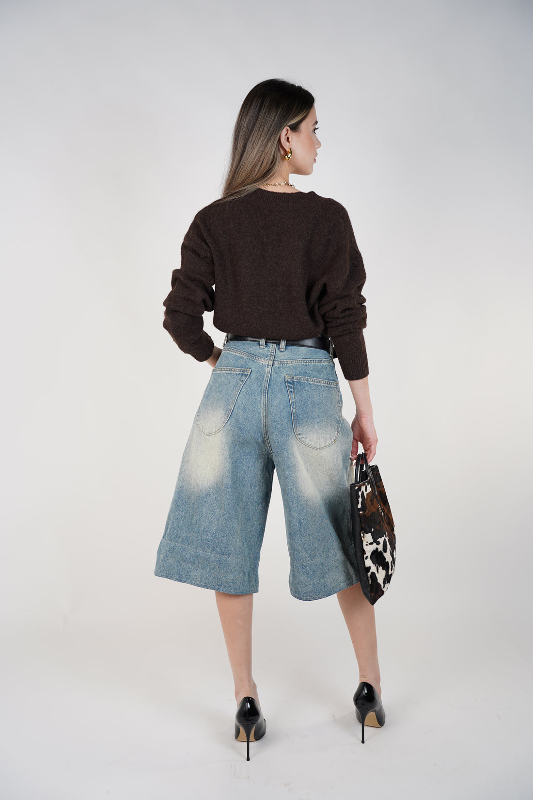 Tirra Belted Bermudas – Effortless Denim with a Modern Edge