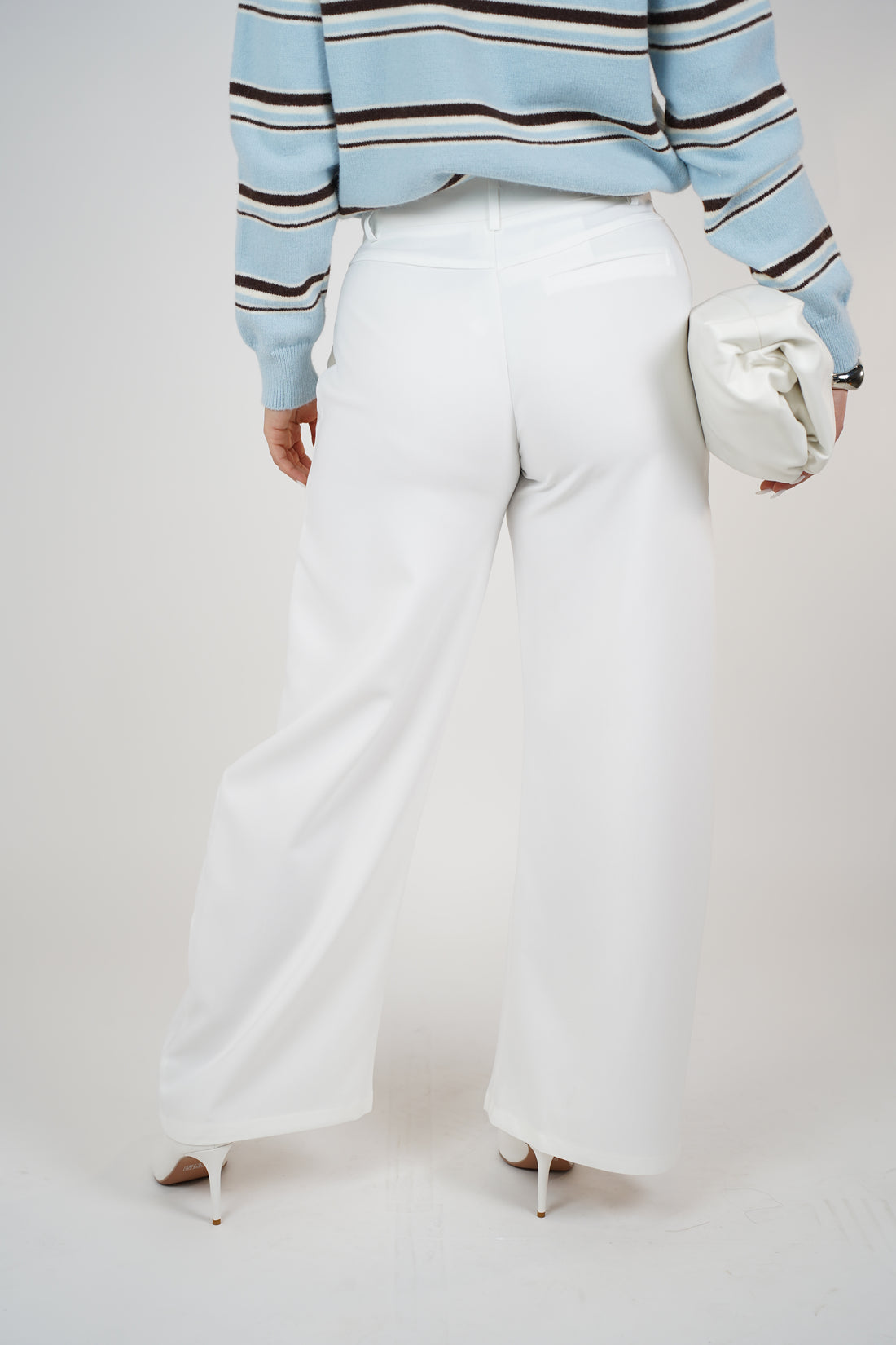 Hanyel Trousers – Classic Wide-Leg Tailored Pant in Neutral Beige