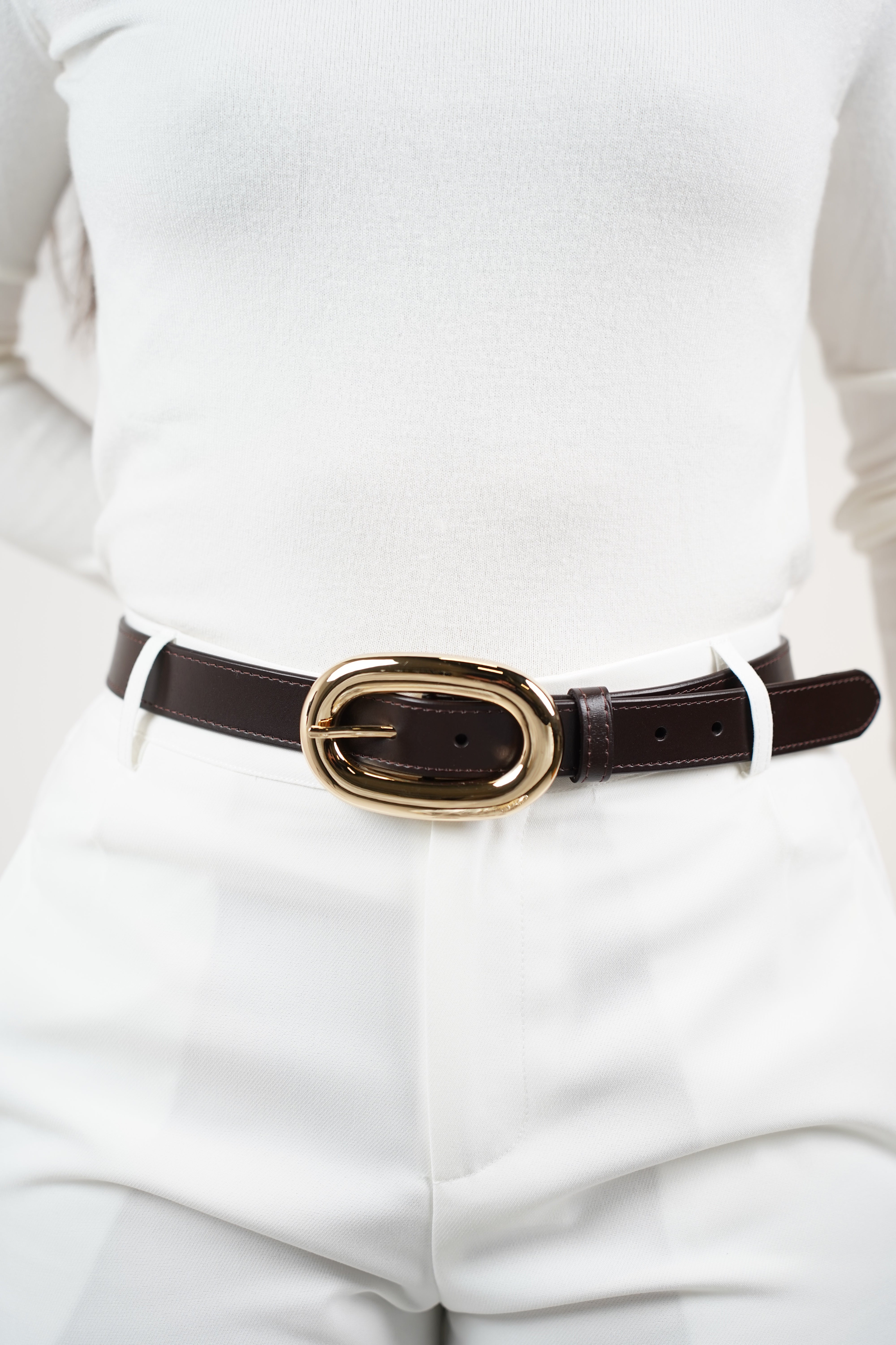 Davie Belt – Sleek, Chic, and Effortlessly Polished