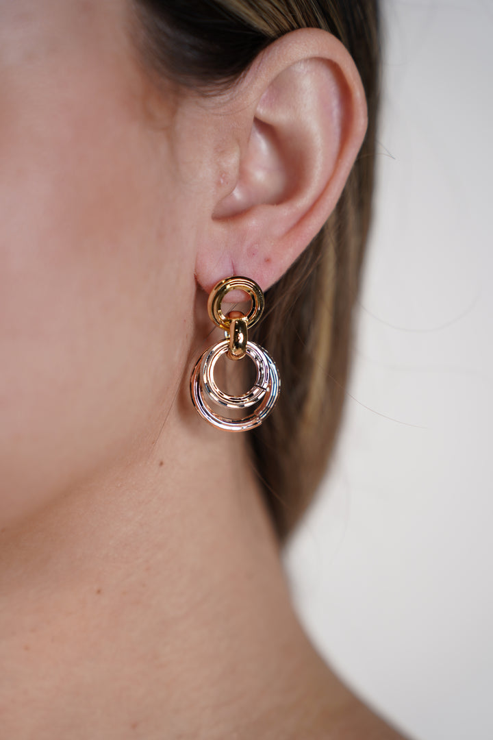 Zelir Earrings – Chic Geometry with Modern Charm