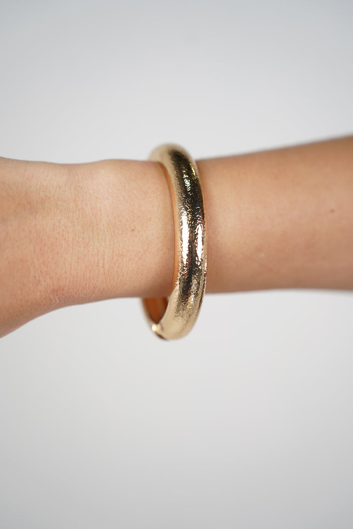 Tavo Thin Textured Bracelet Cuff