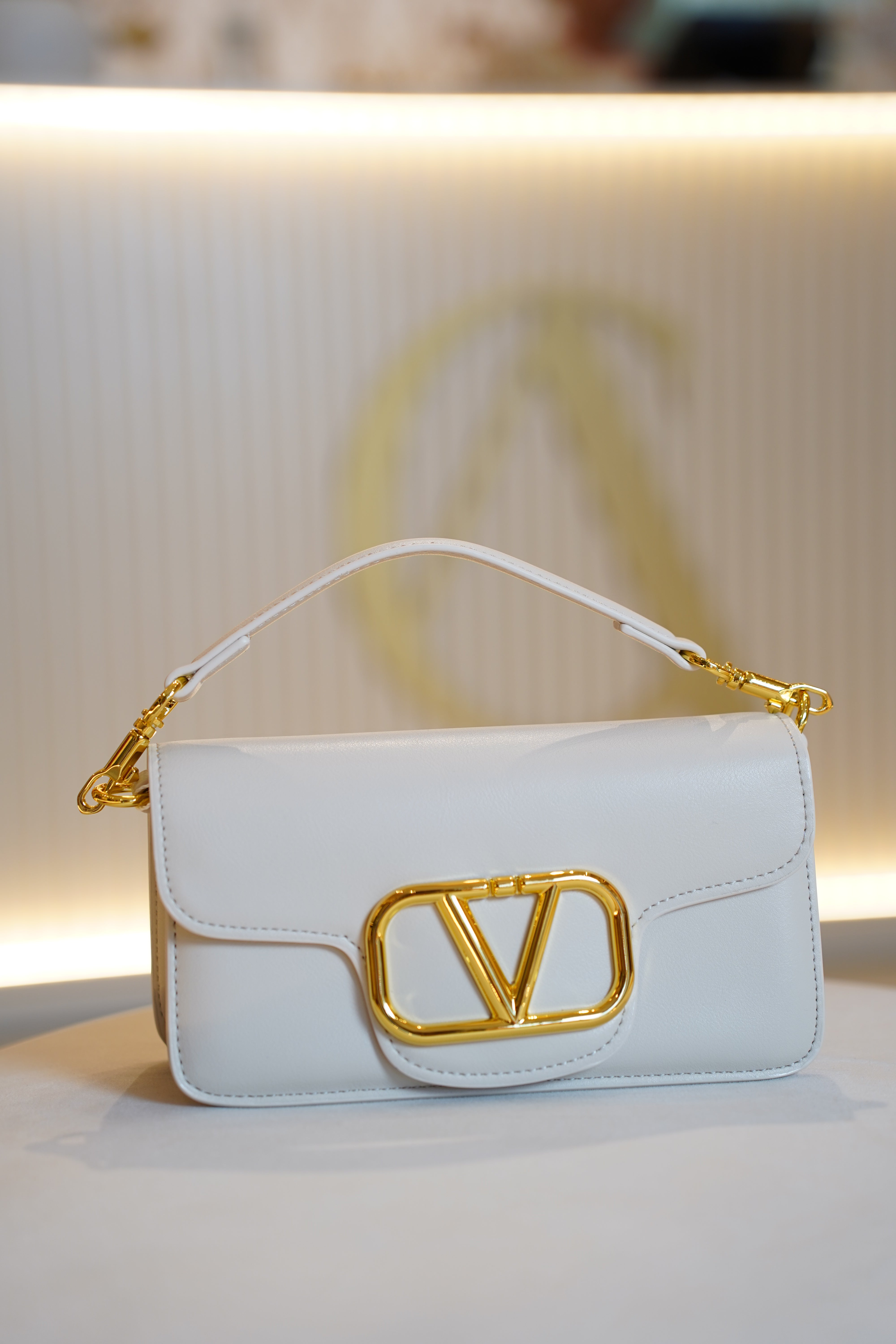 Elaine Versatile Bag – Bold Elegance with a Twist