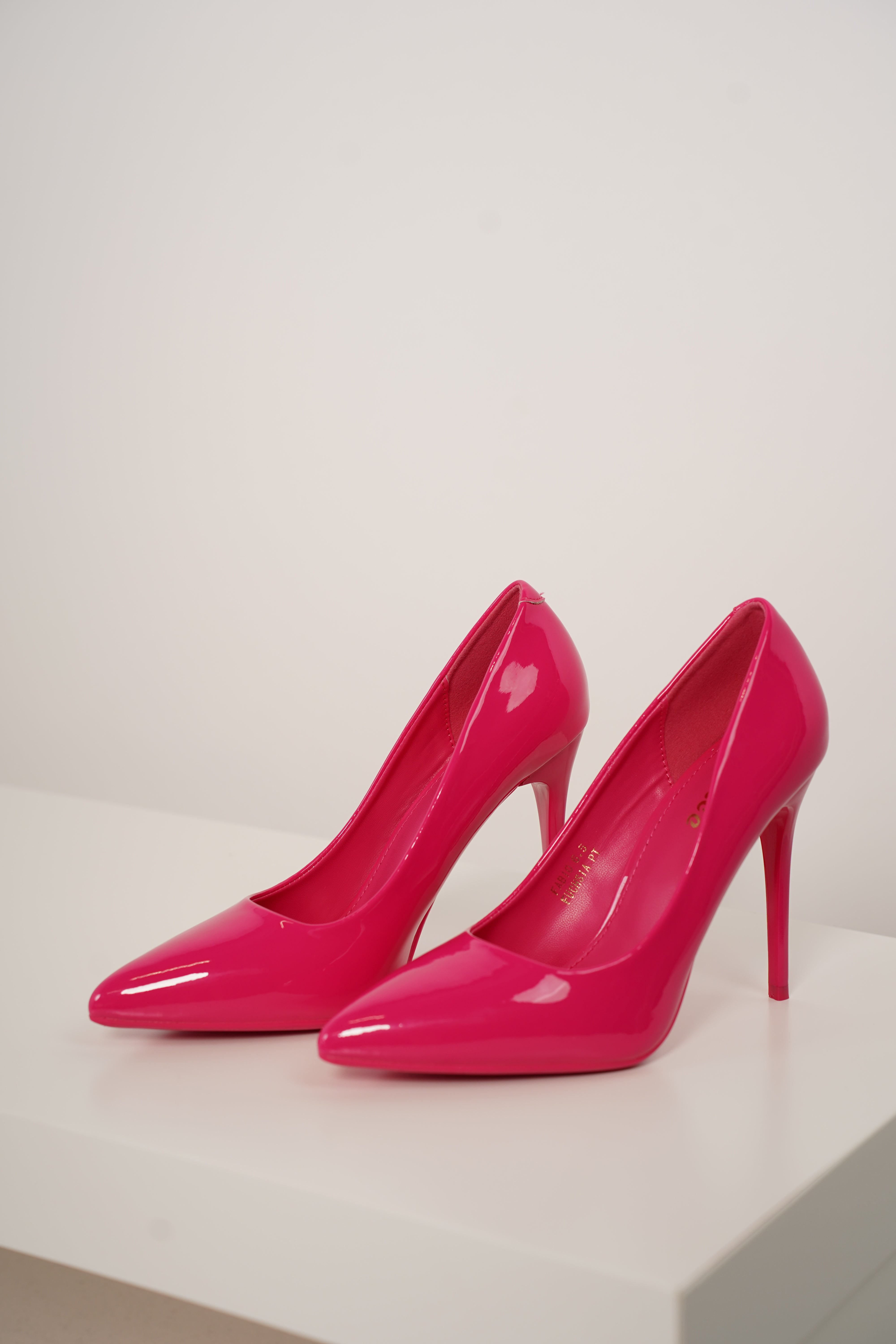 Fabiola Fuchsia Pumps – Bold, Bright & Unapologetically Feminine