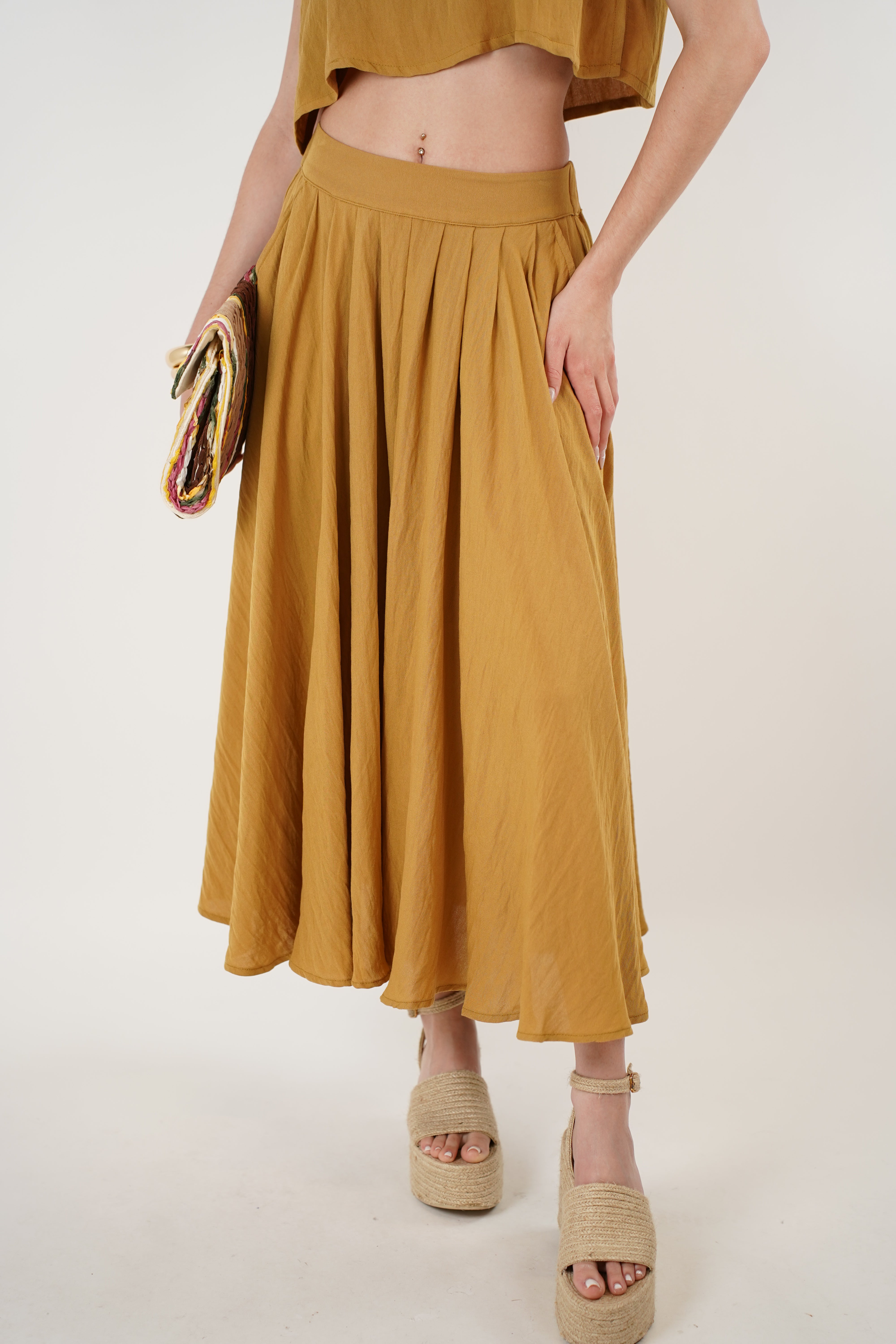 Yavi Skirt Set – Mustard Two-Piece with Flowing Skirt and Cropped Top