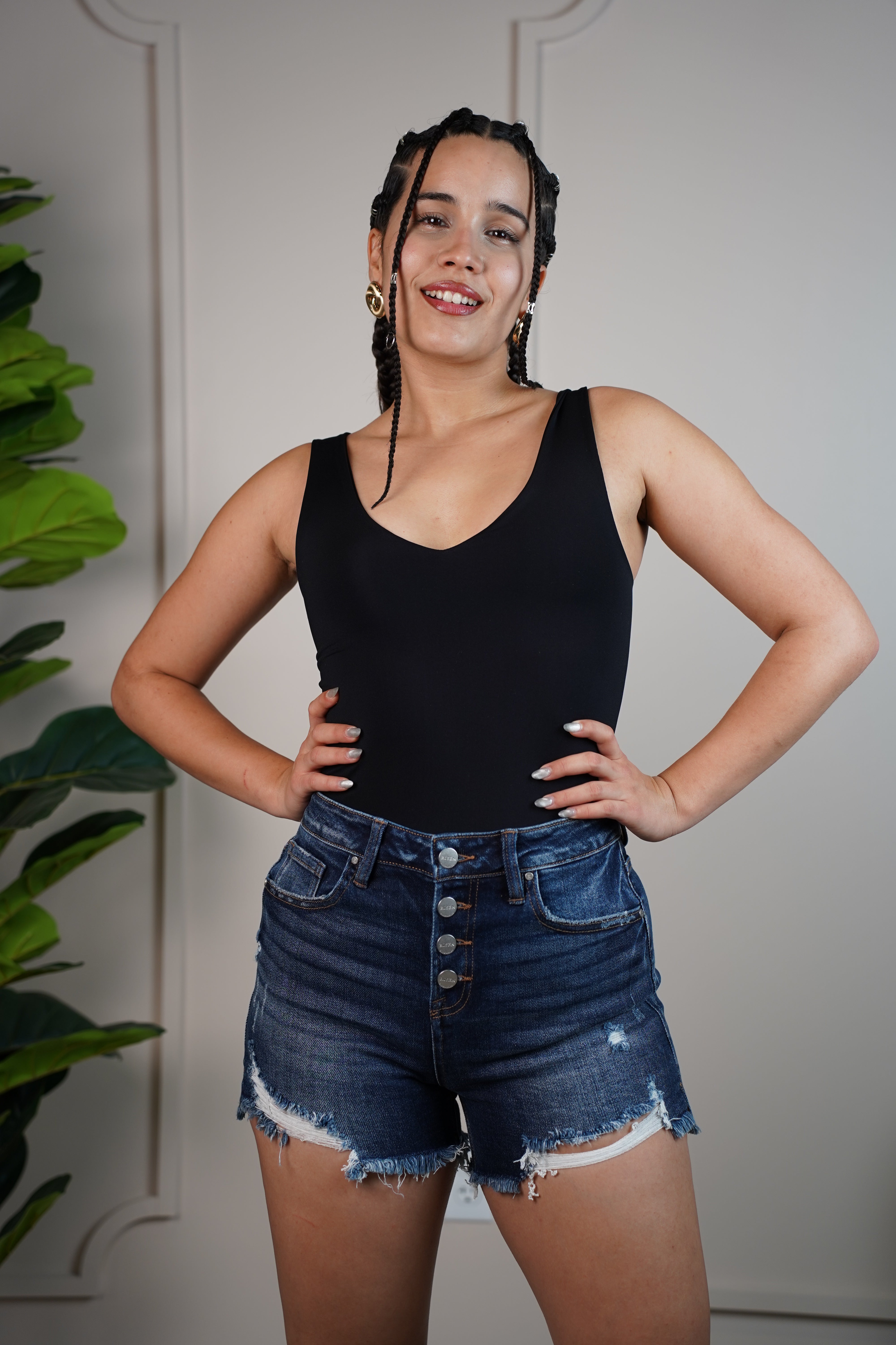 Zyla High-Rise Short – Distressed Denim Perfection